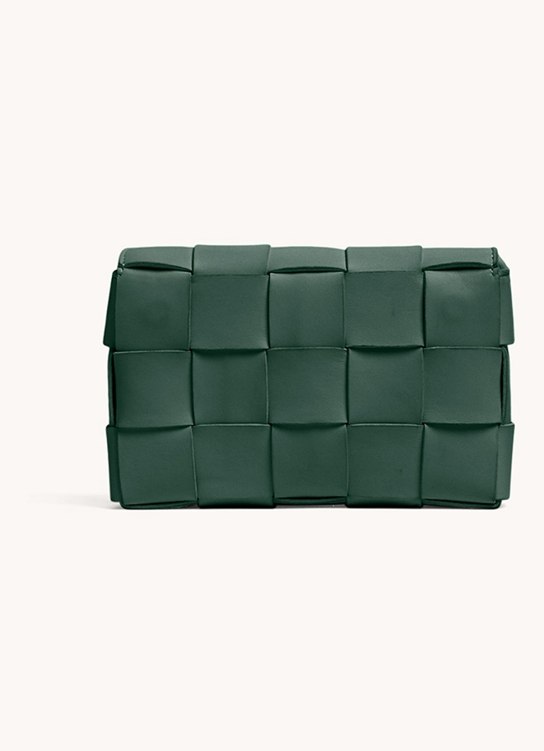 Bottega Veneta Pieni Kasetti lampaannahkainen olkalaukku