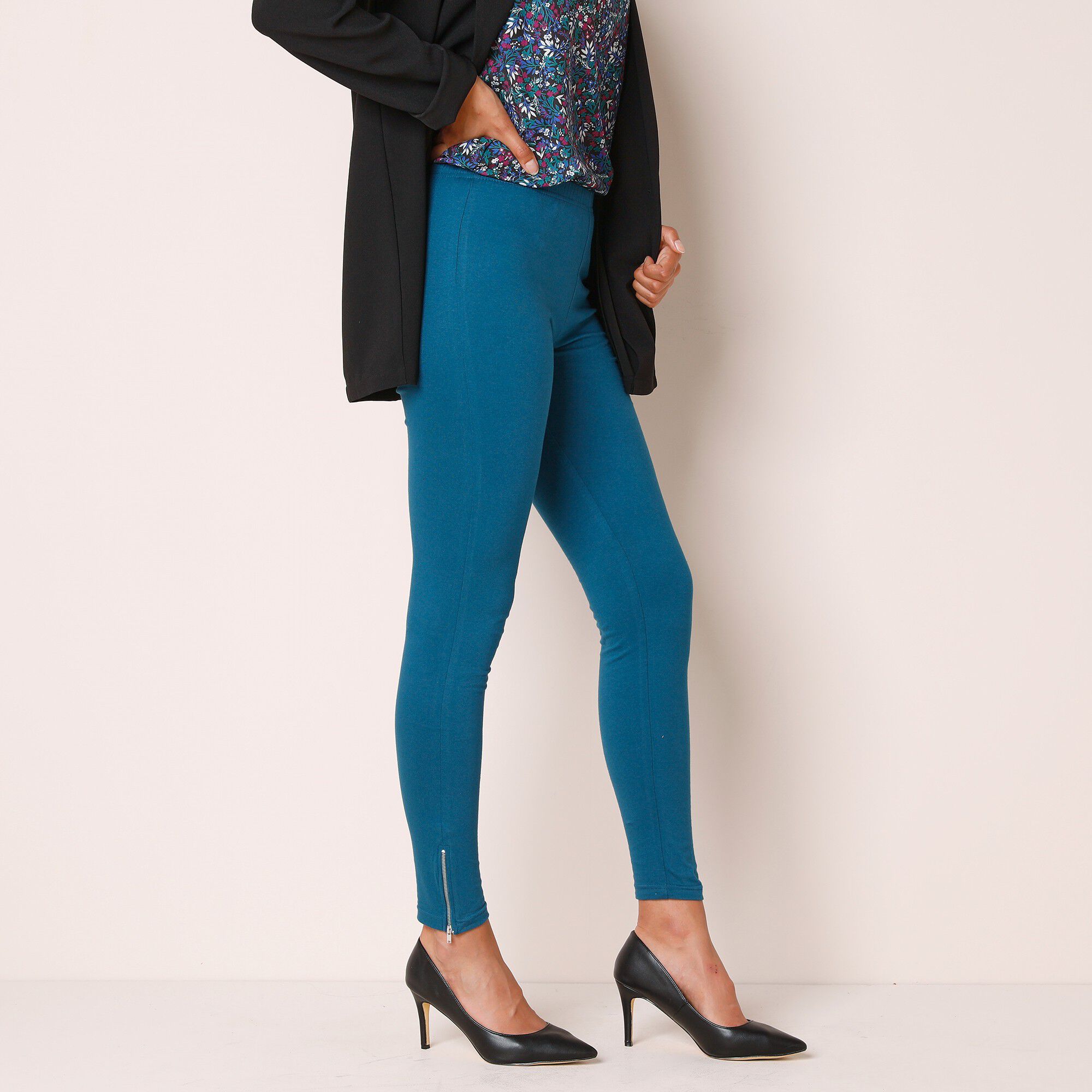 Legging bas de jambe zippé, taille élastiquée