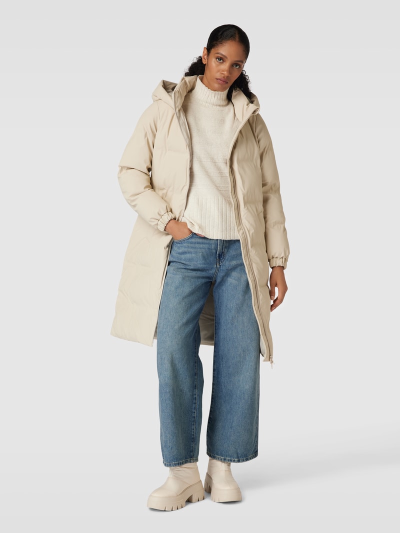 Steppmantel mit Kapuze Modell 'NOE' in offwhite