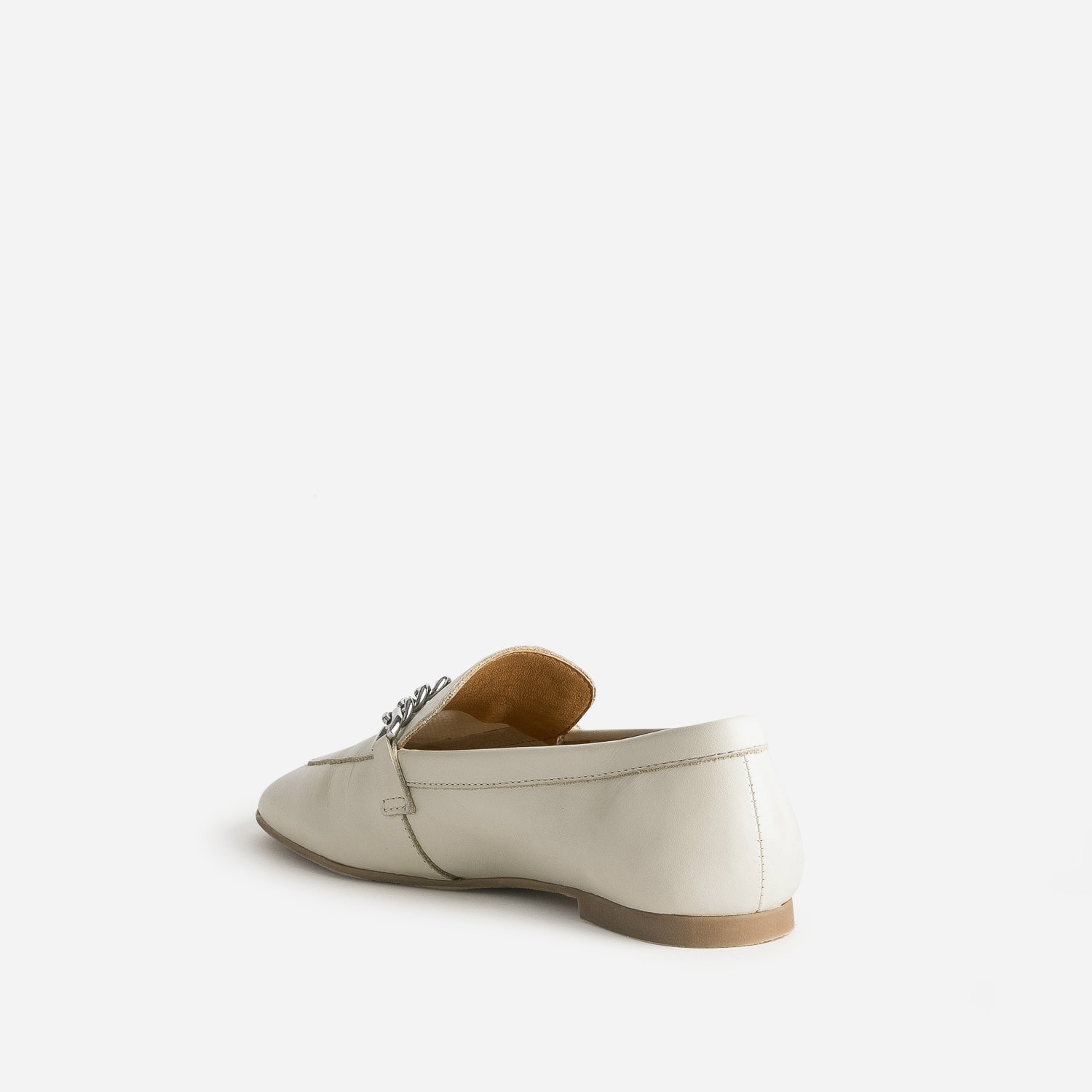 Mocassin écru en cuir chaîne-bijou