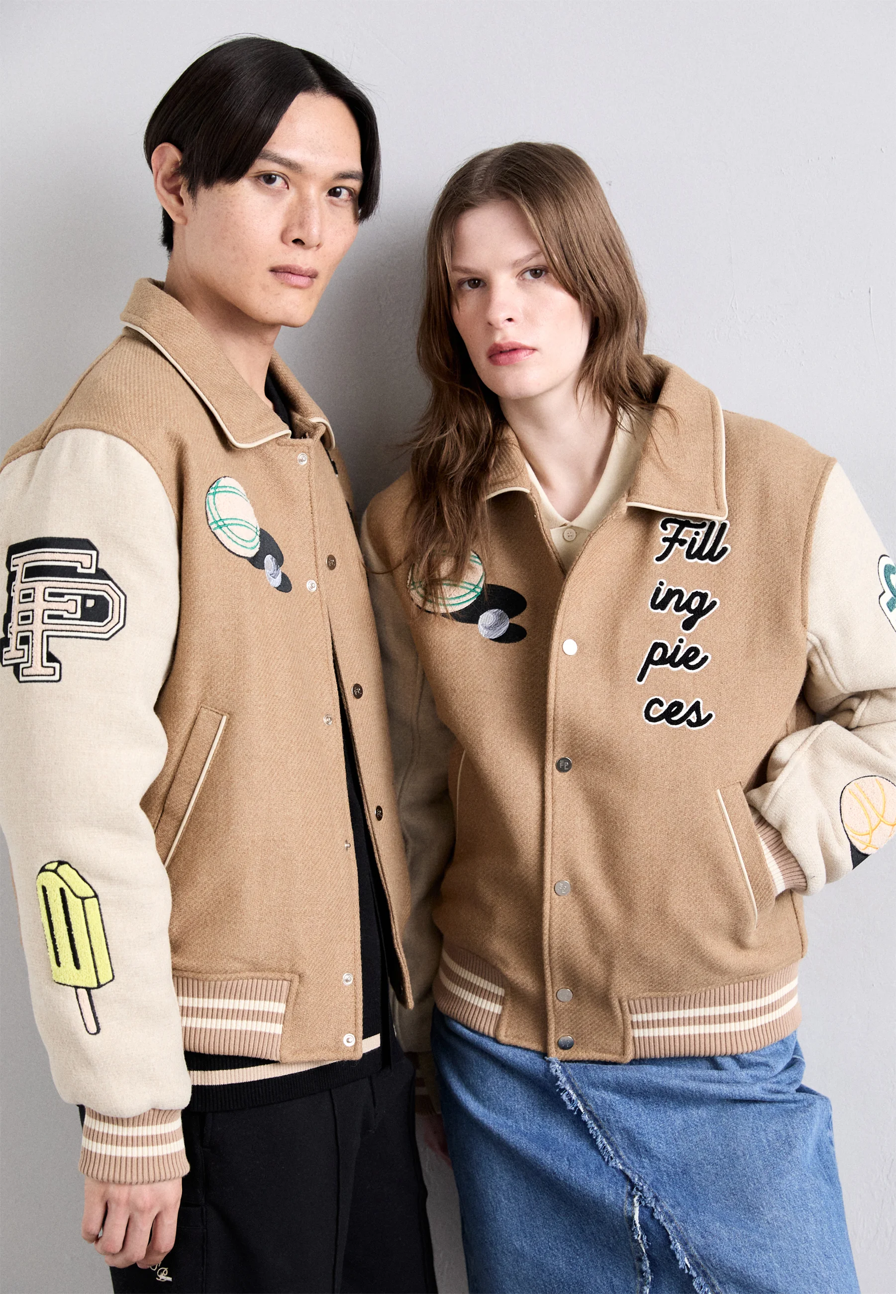 Relleno de piezas CHAQUETA UNIVERSITARIA PETANCA UNISEX - Chaqueta bomber