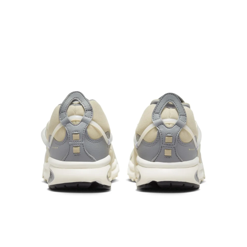 Nike Air Kukini DV0659-201 / braun