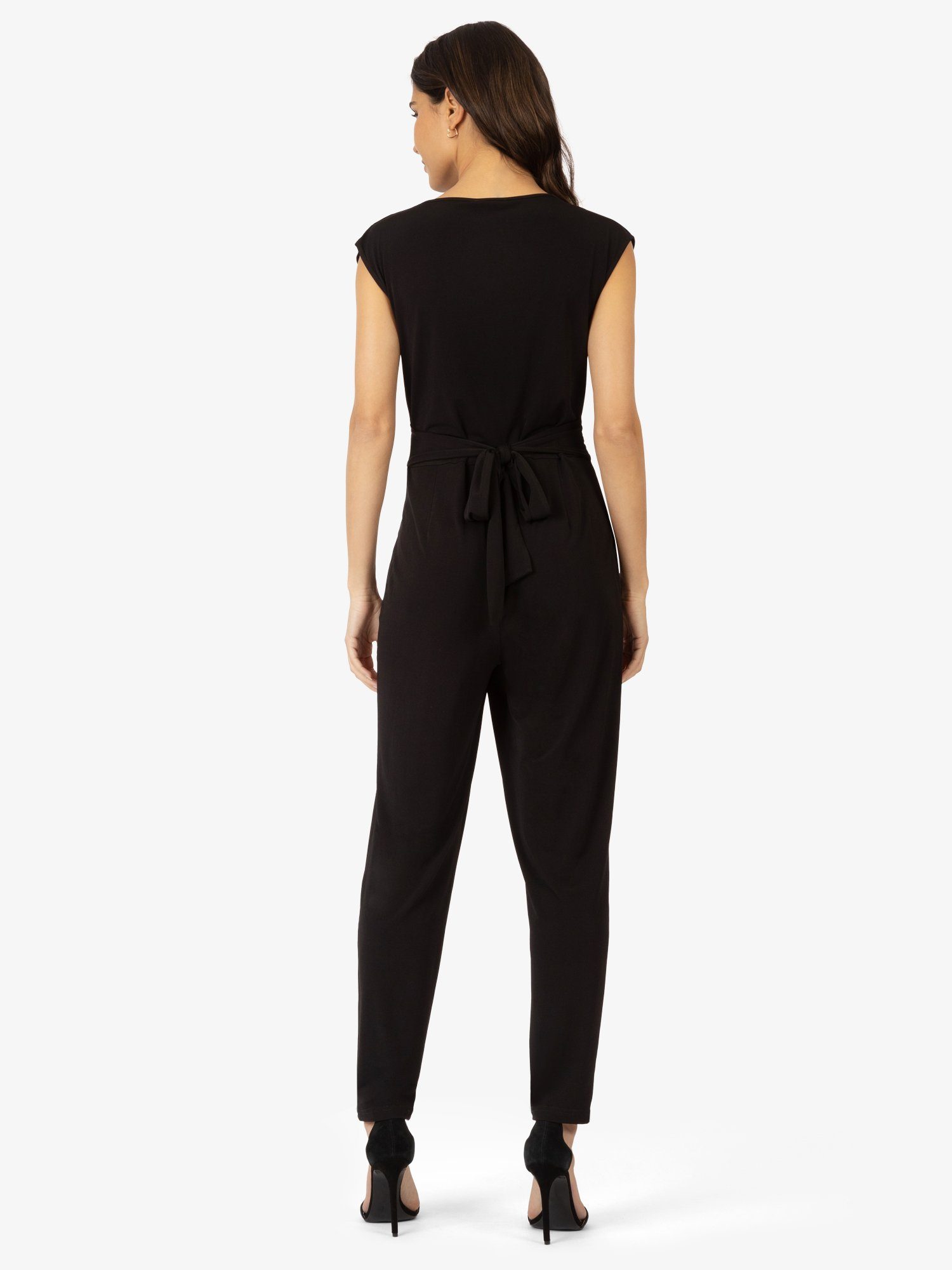 Apart Jumpsuit mit Wickeleffekt