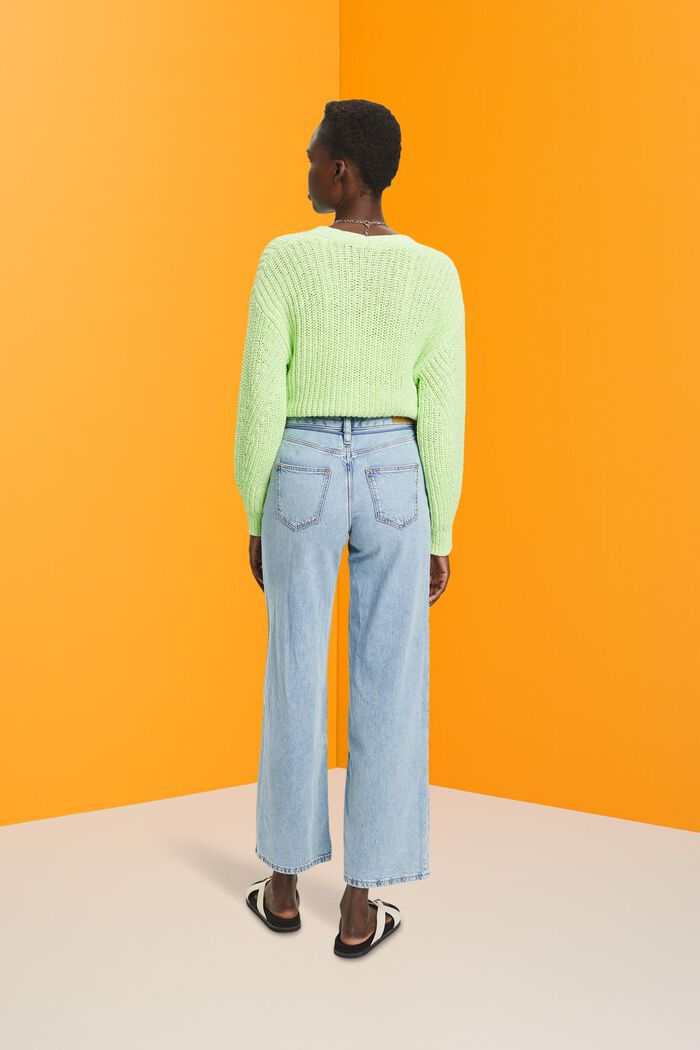 Jeans mit hohem Bund, weitem Bein und Schnürtel