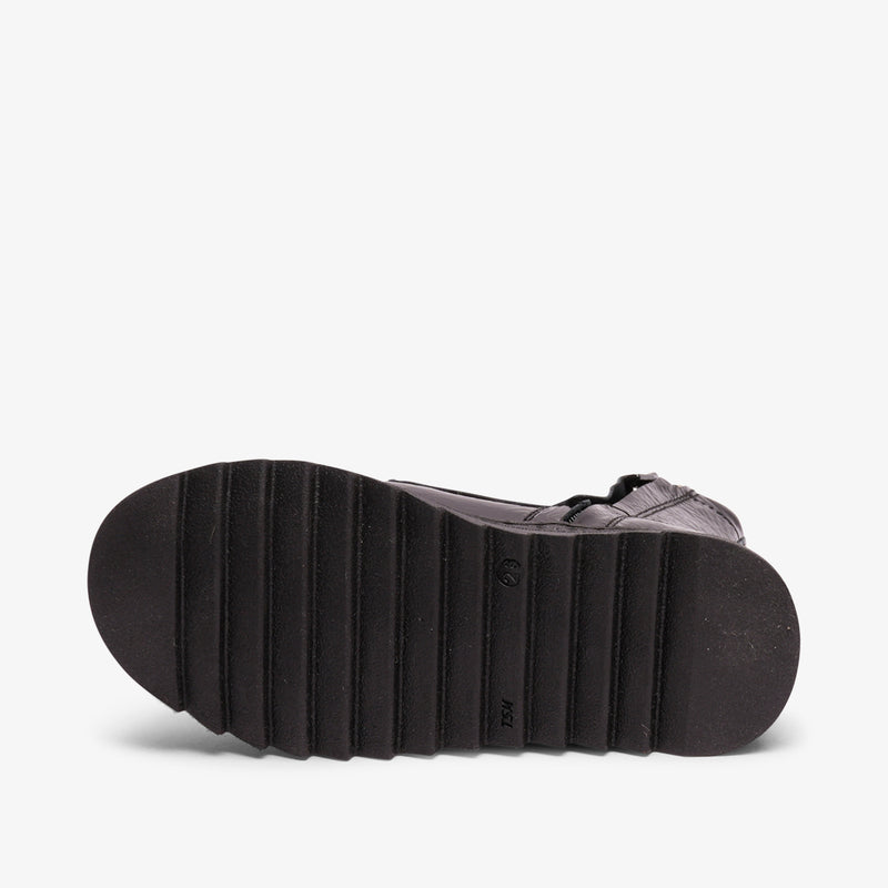 naomi black patent - Schwarz