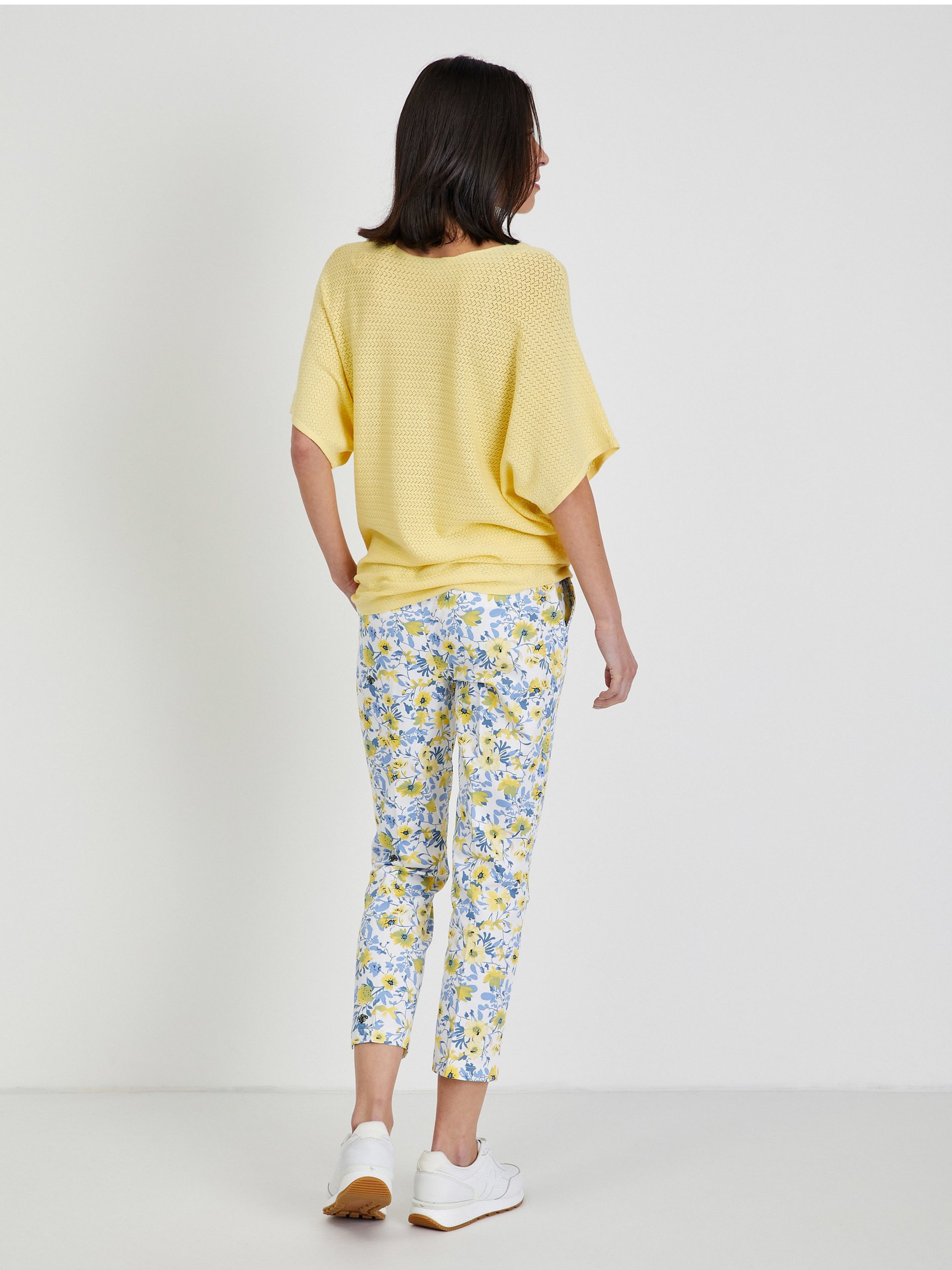 Gelber leichter Pullover ORSAY