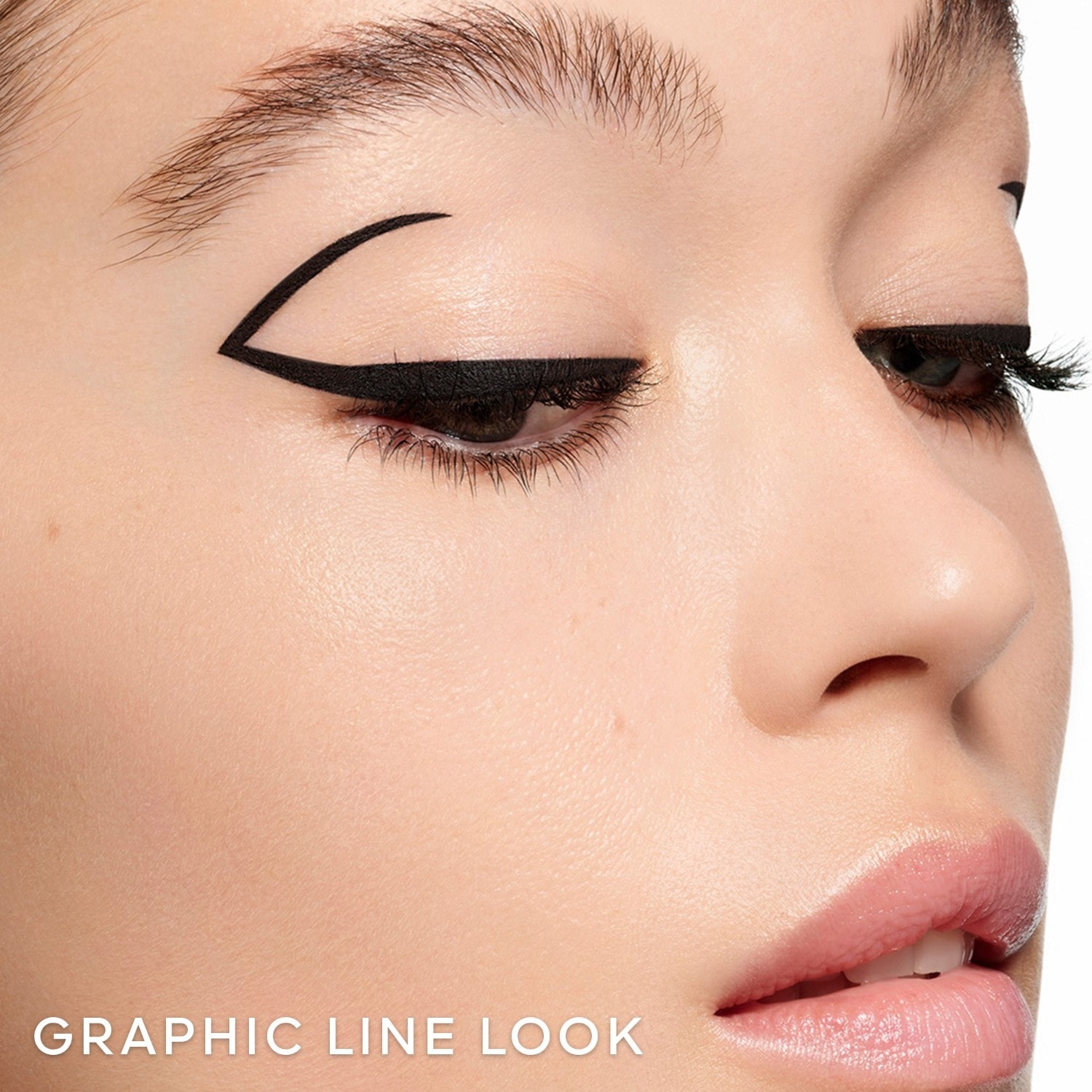 „Guerlain Graphique 24H Wear“ – atsparus vandeniui