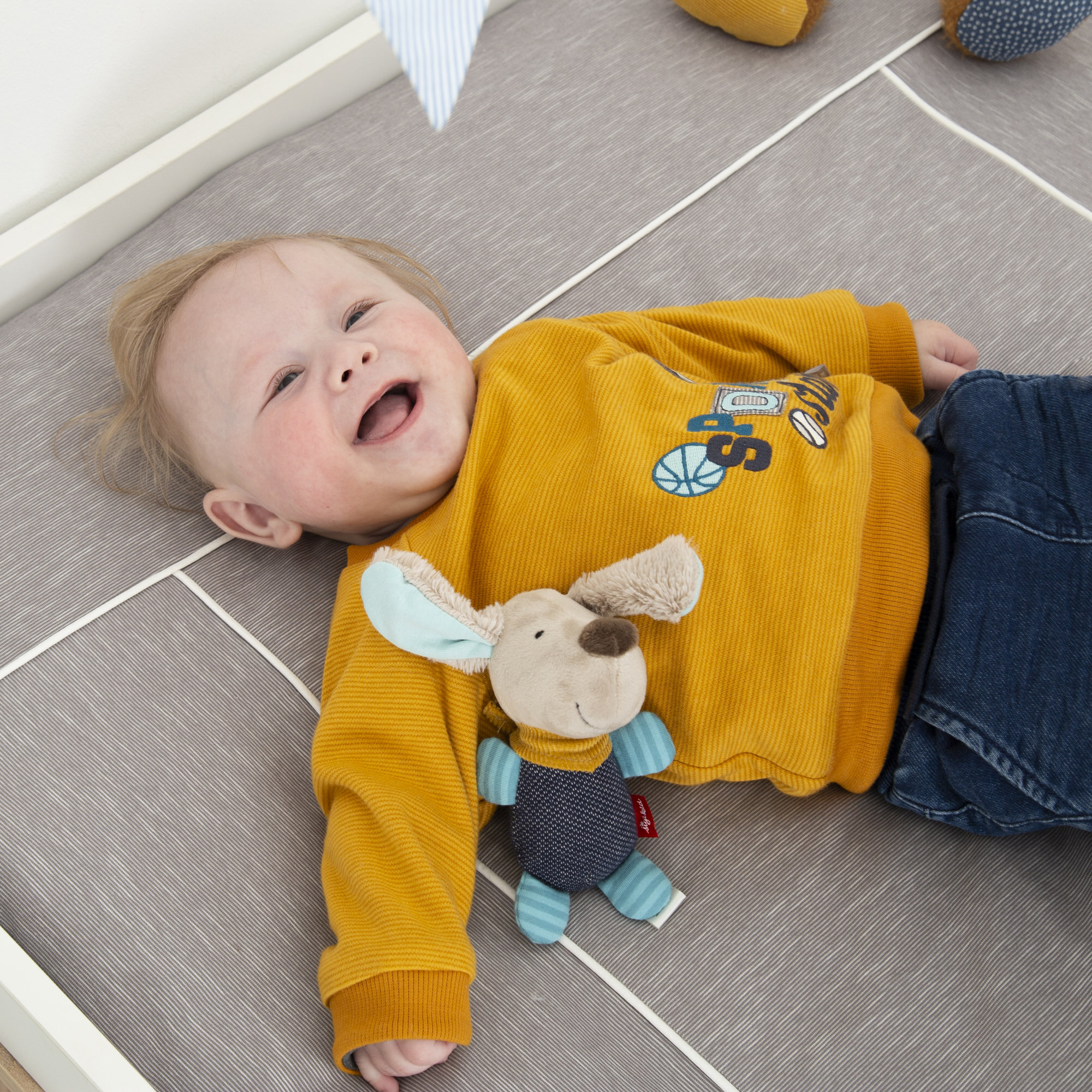 Babyjeans zum Krempeln