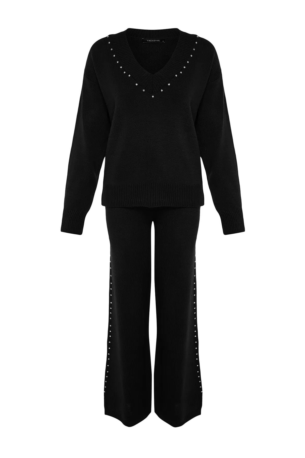 Trendyol Collection  Schwarzes Strickoberteil und -unterteil im weiten Schnitt TWOAW24AU00008
