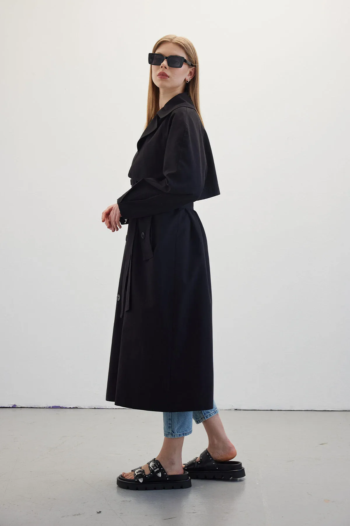 Manuka  Zweireihiger Trenchcoat in Schwarz