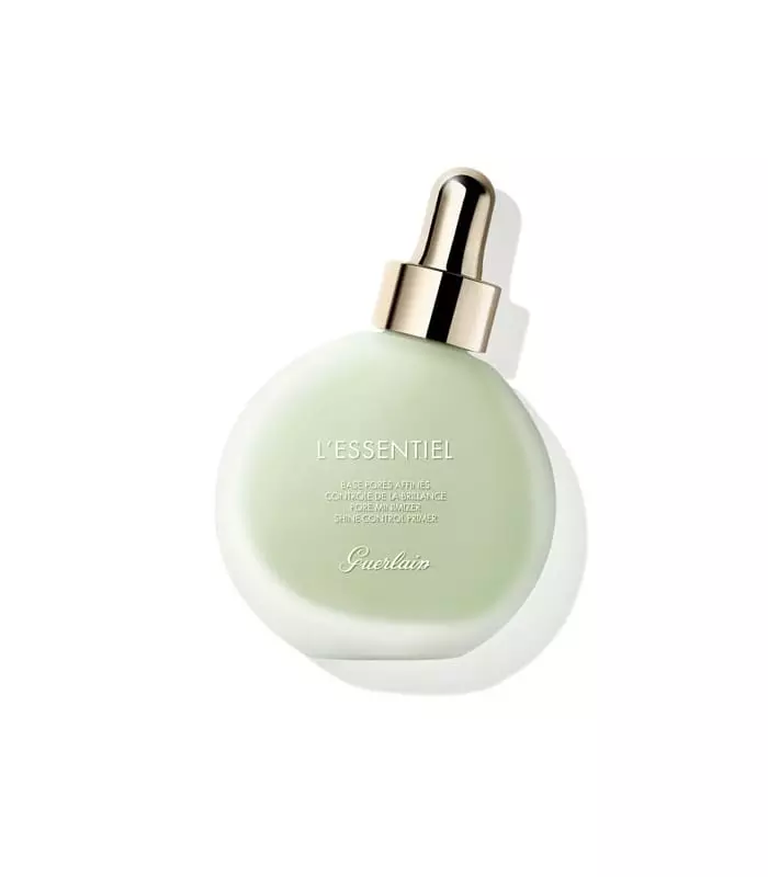 L'ESSENTIEL Base pores affinés contrôle de la brillance