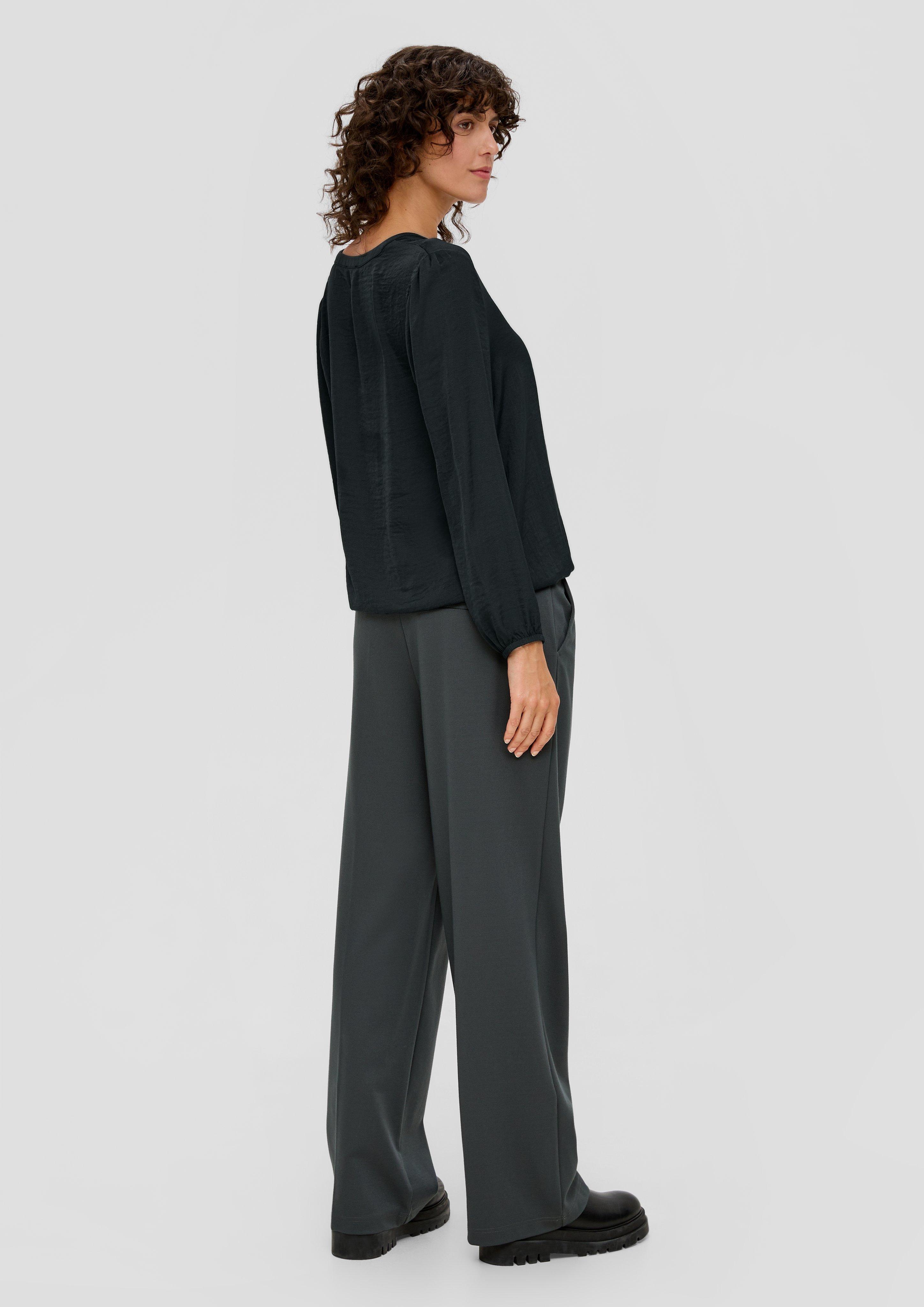 Bluse mit V-Ausschnitt  2141818-5989