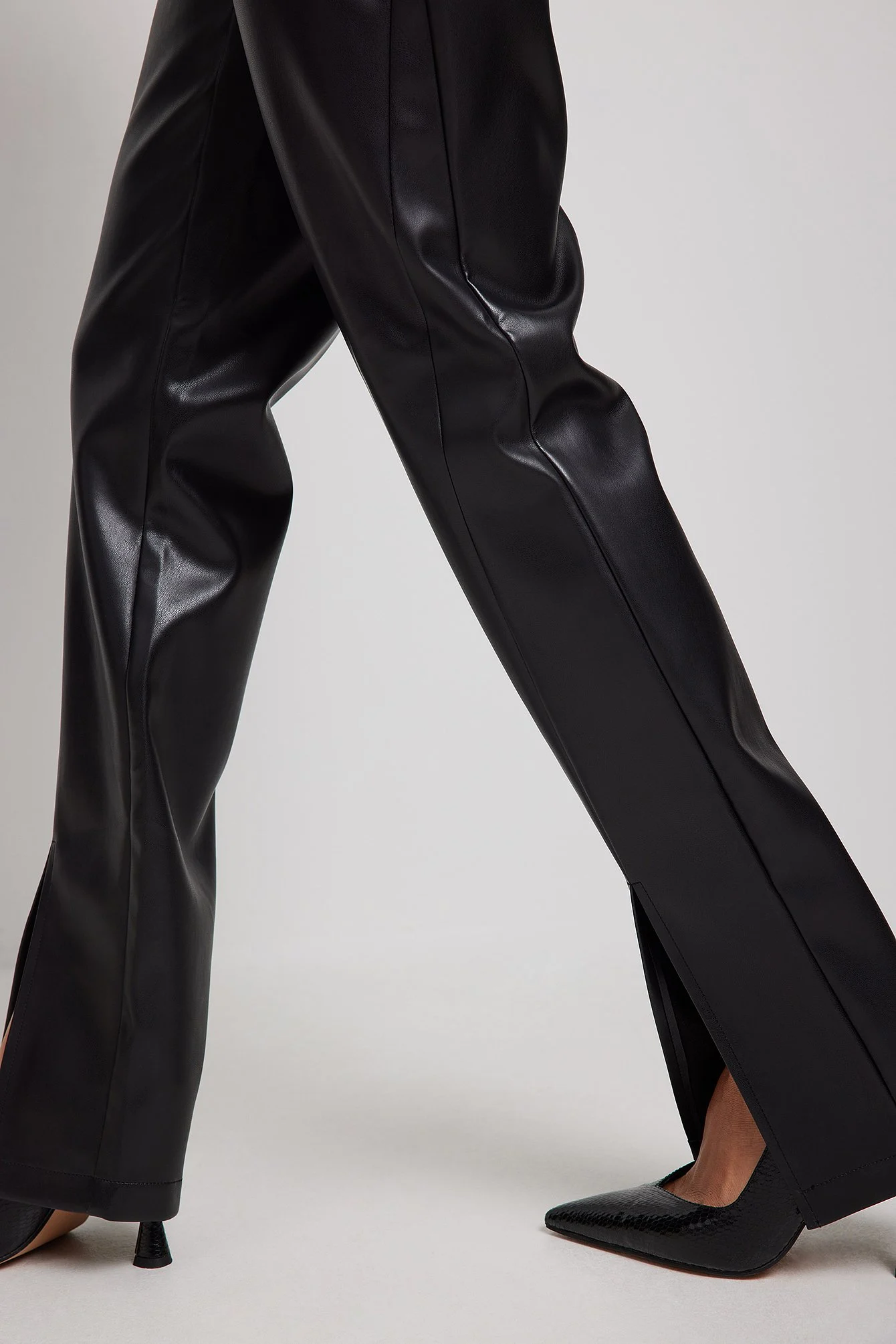 PU-Hose mit Schlitz vorne