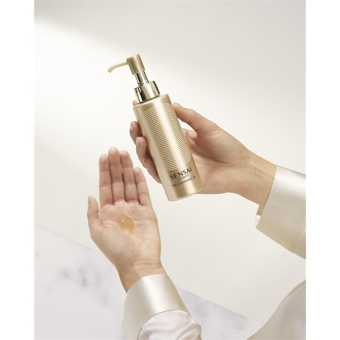 The Cleansing Oil