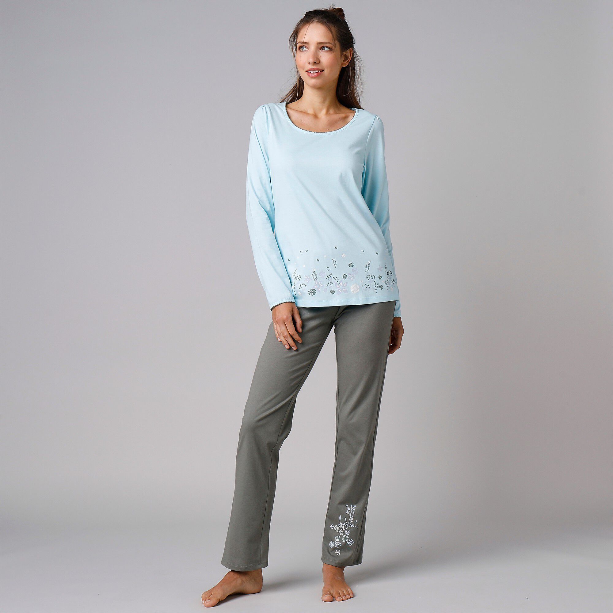 Tee-shirt de pyjama manches longues imprimé base fleurs