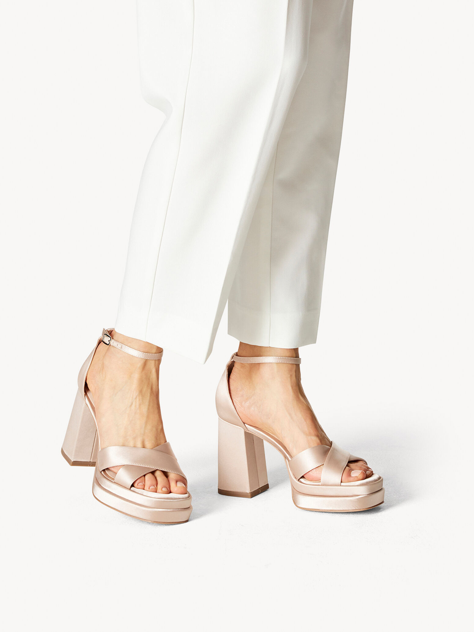 Sandale à talon - rose