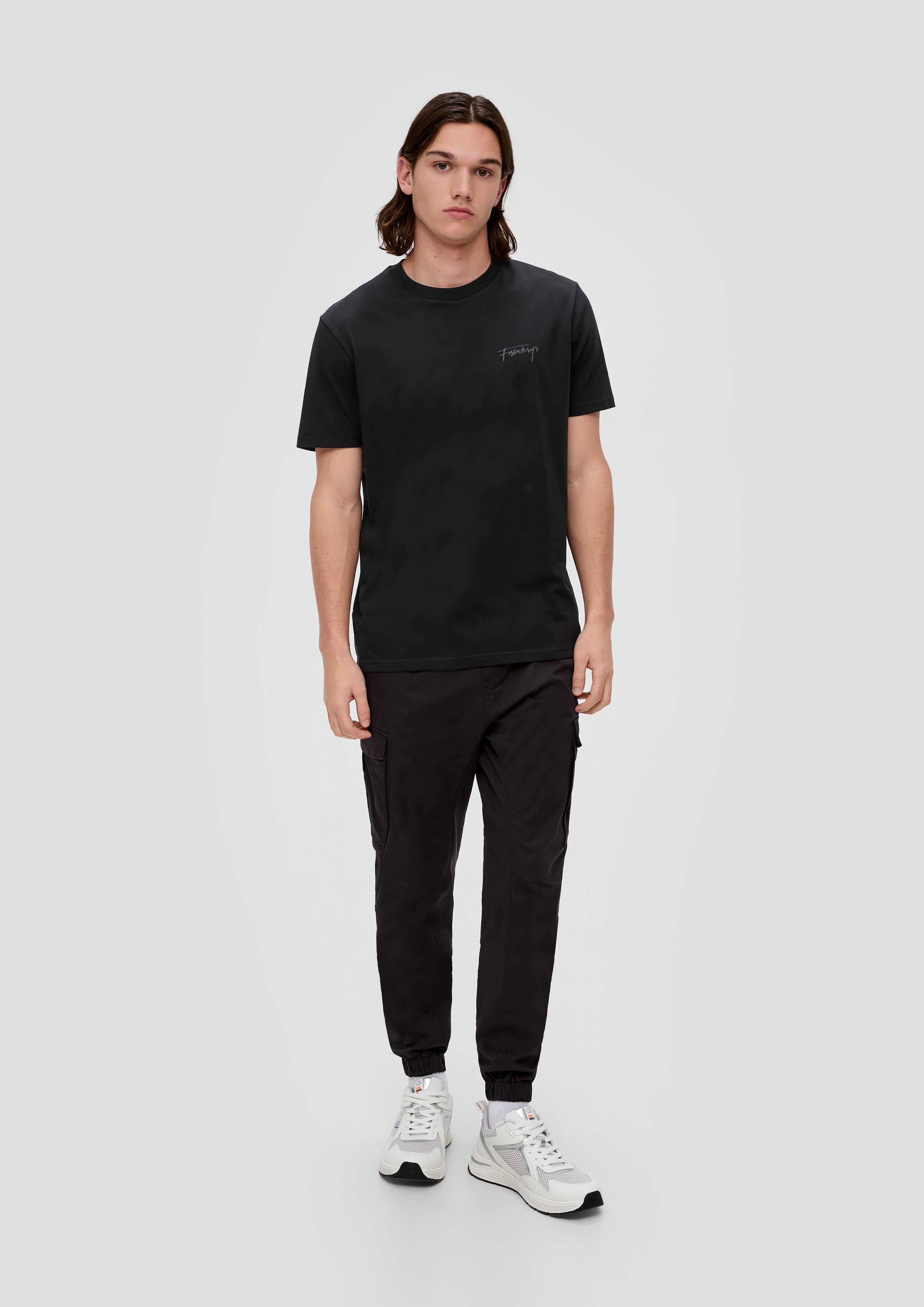 T-Shirt mit Stickdetail  2140263-99D0