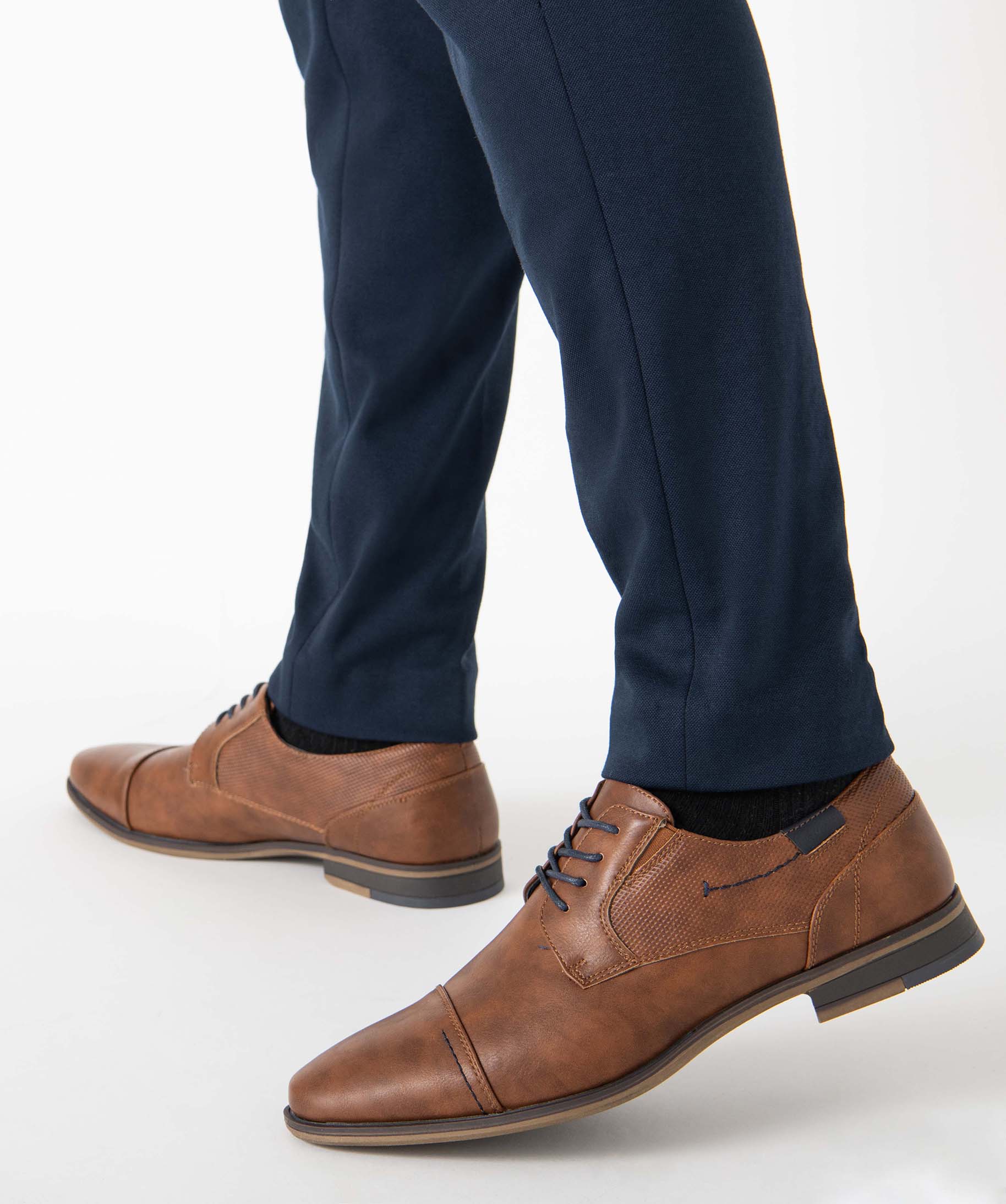 Derbies homme unis à bout droit et surpiqres camel | GEMO