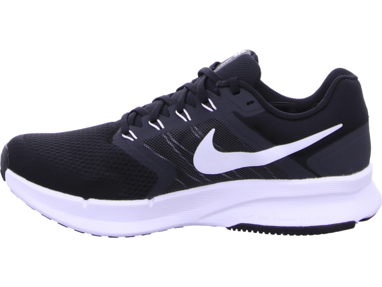 NIKE Freizeit Schnürer schwarz