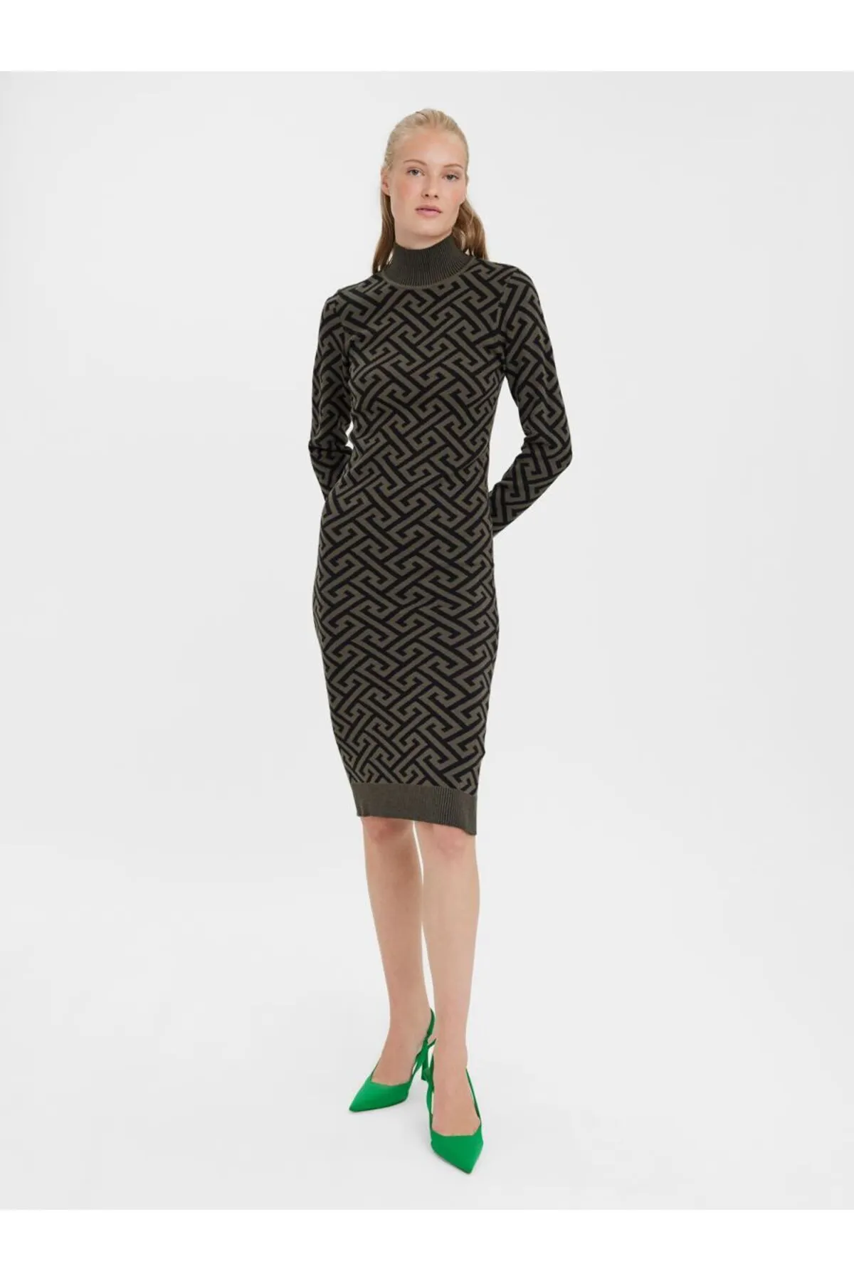 Vero Moda  Strickkleid VMARIA LS-WADENKLEID MIT HOHEM AUSSCHNITT