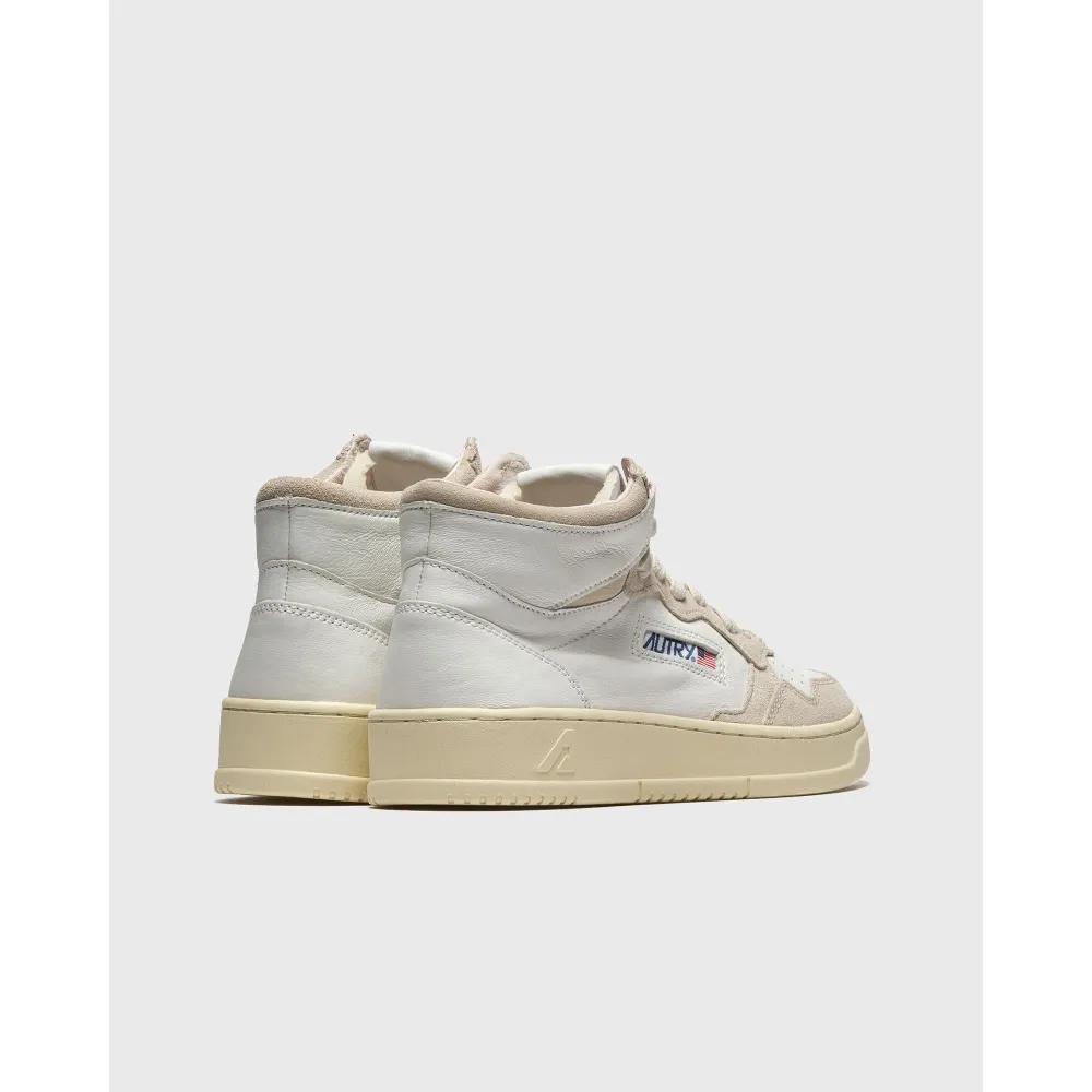 Autry Wmns Medalist Mid AUMWGS04 / weiss