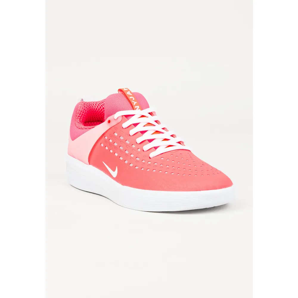 Nike Zoom Nyjah 3 SB DV7896-600 / weiss
