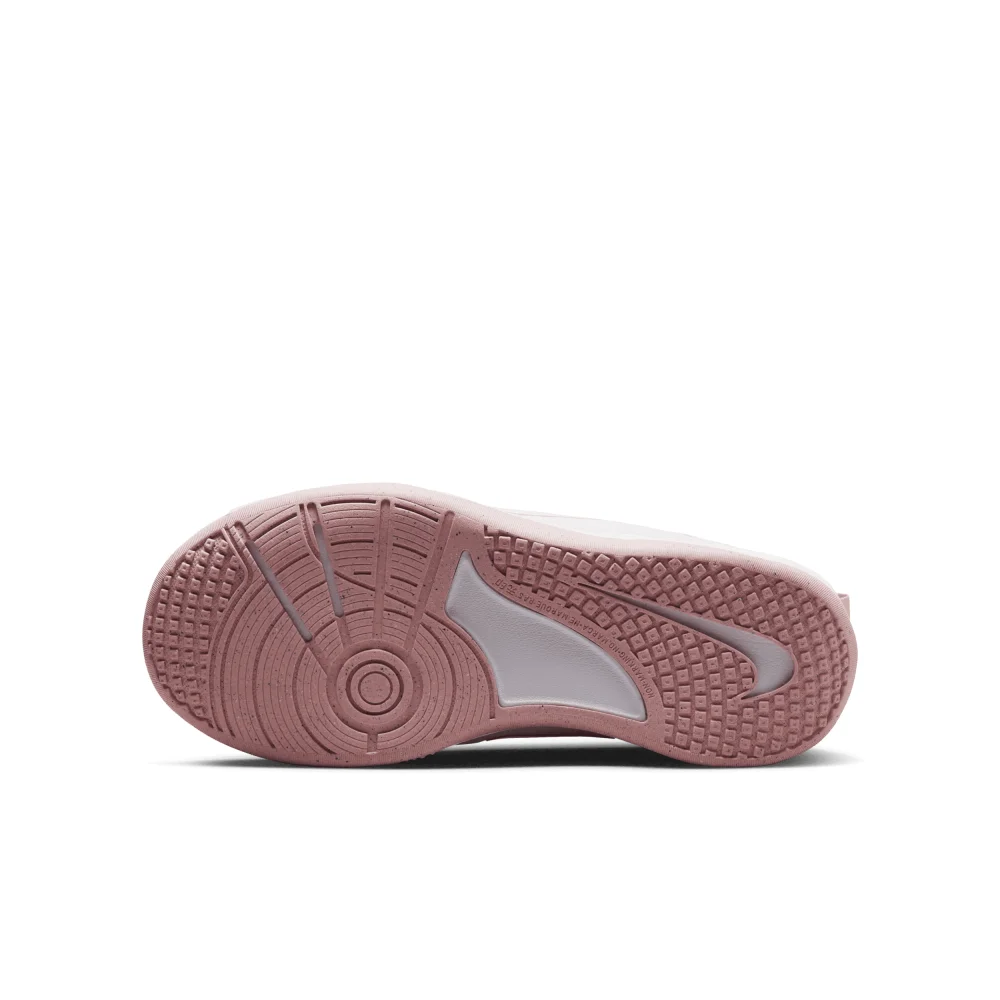 Nike Omni Multi Court GS DM9027-600 / pink