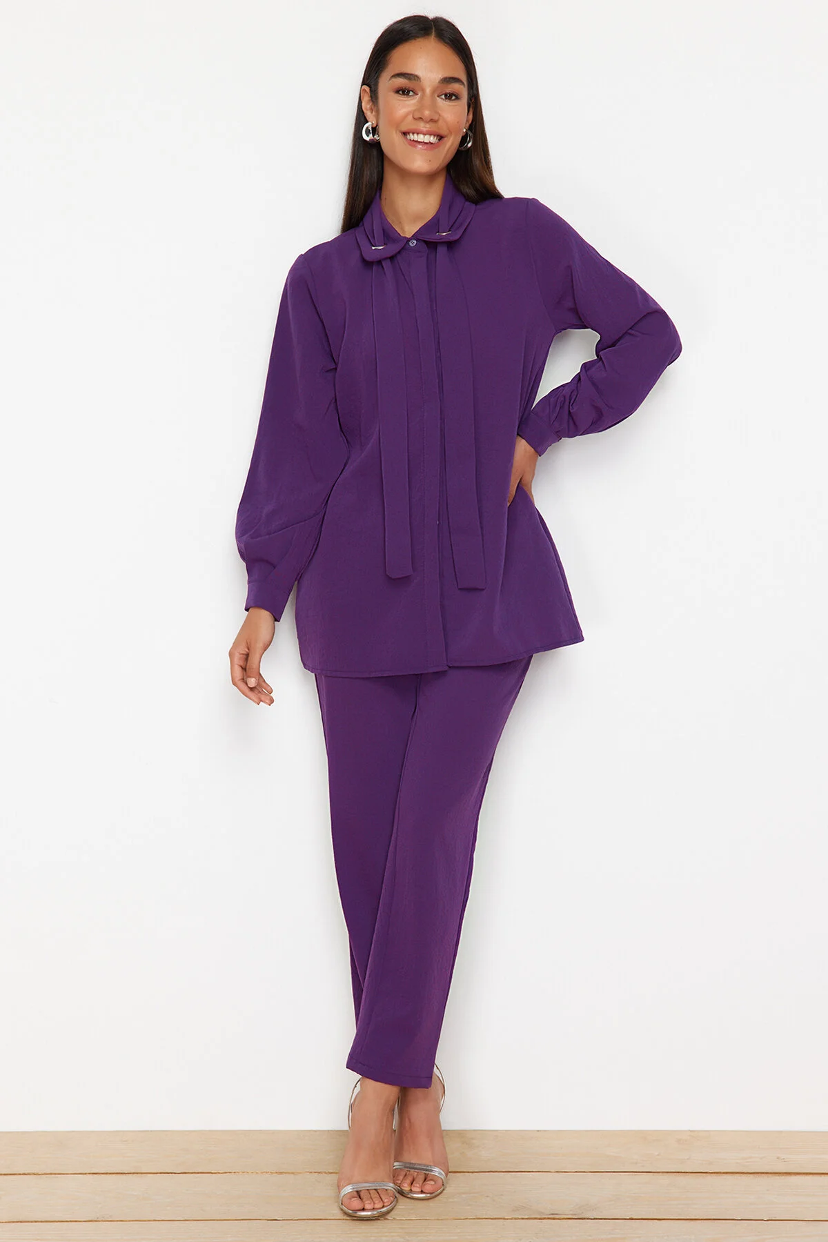 Trendyol Modest  Lila Vogelauge Detailliertes Aerobin Gewebtes Unter-Oberteil-Set TCTSS24US00054