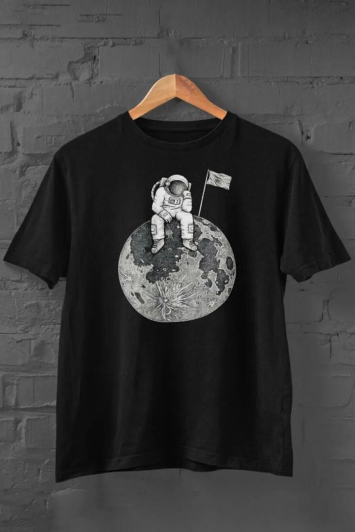 trendypassion  T-Shirt mit Flaggen-Astronauten-Aufdruck