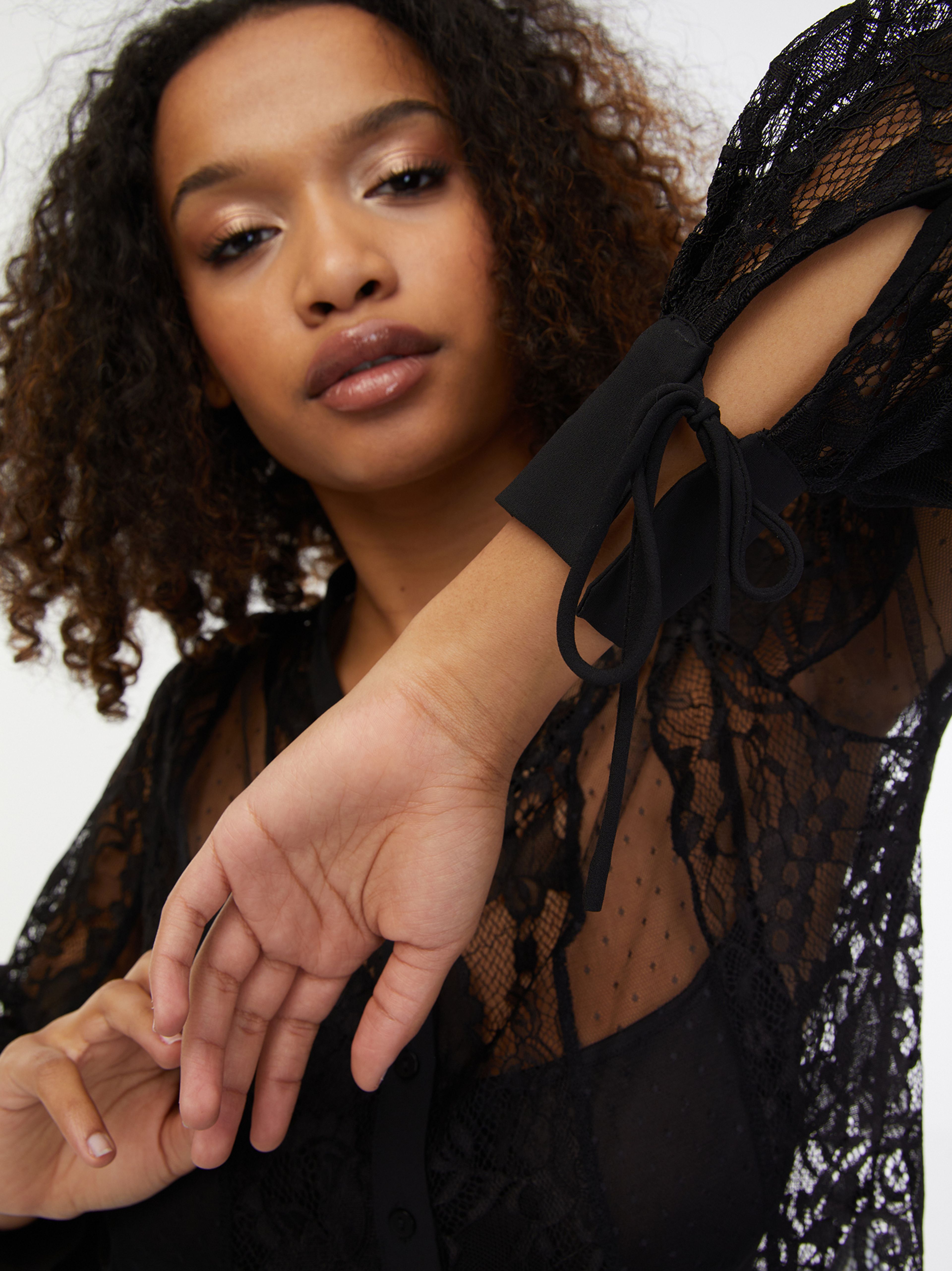 Schwarze Damen-Spitzenbluse ORSAY
