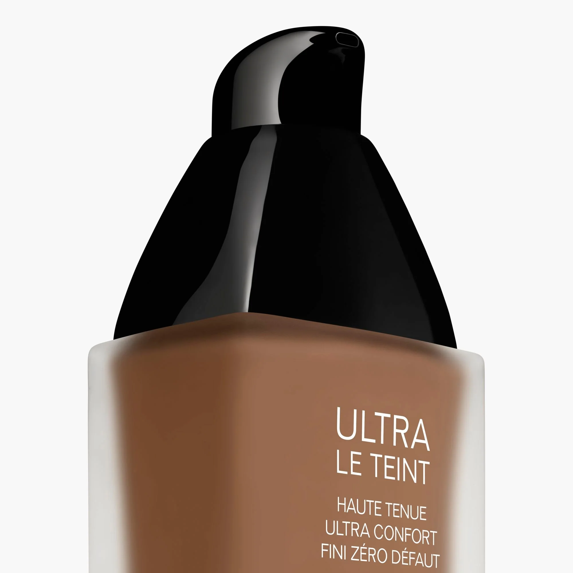 ULTRA LE TEINT FLUIDE - DUGOTRAJNI FLUIDNI PUDER - ULTRA UDOBNOST - BESPRIJEKORAN REZULTAT