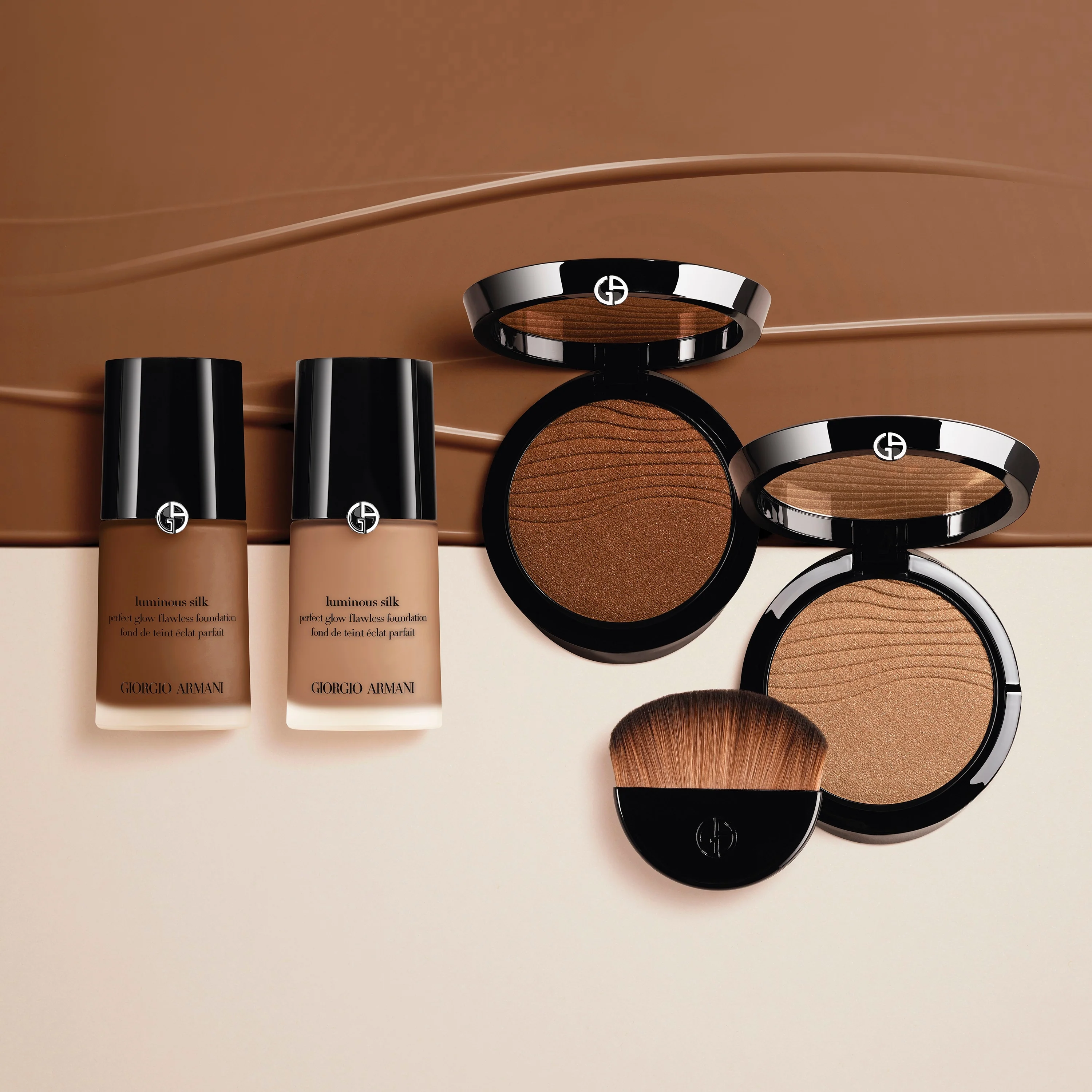 Luminous Silk Glow Fusion Powder - kompaktais pūderis, kompaktais tonālais pūderis