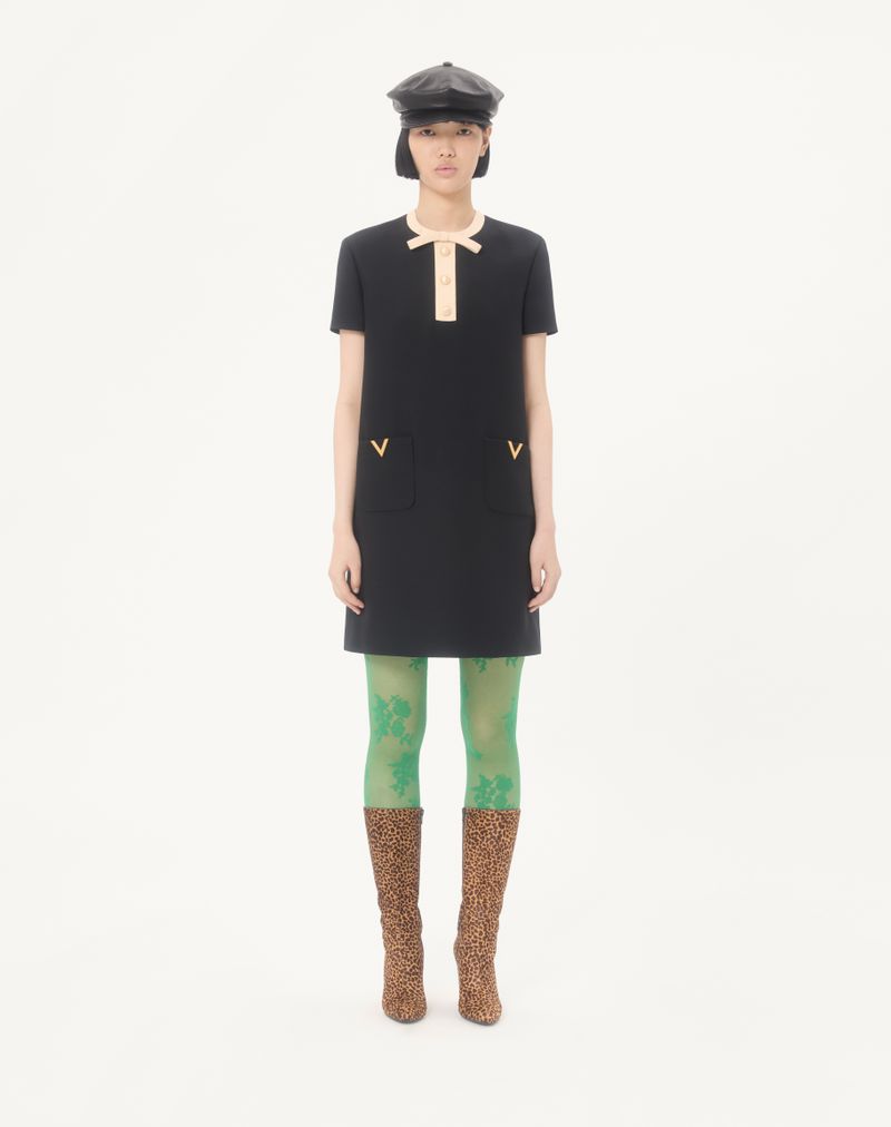 Vestido curto de crepe de alta costura