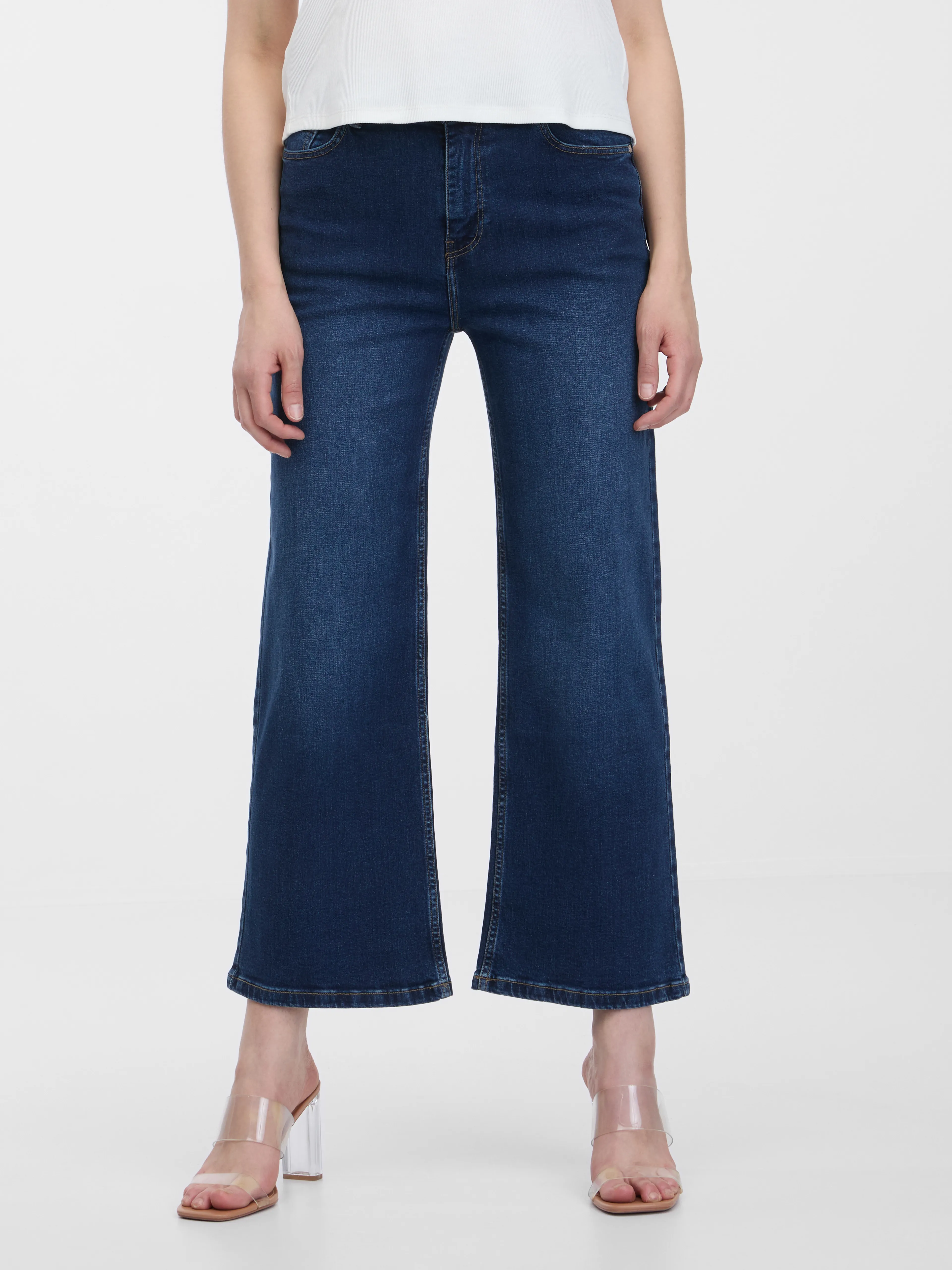 Dunkelblaue Damenjeans mit ausgestellter Passform ORSAY