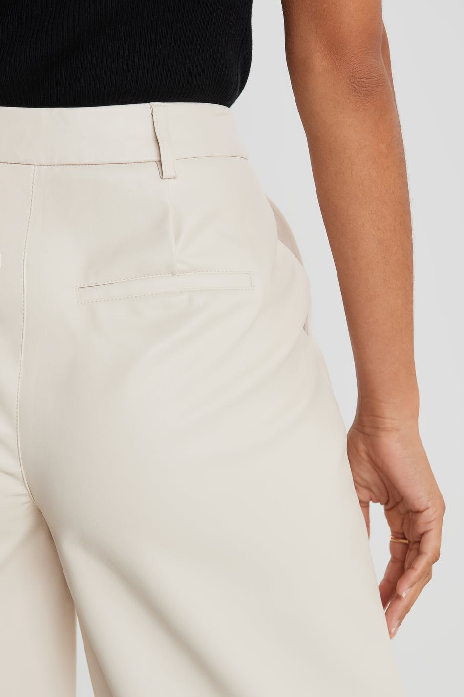 Anne PU culotte trousers