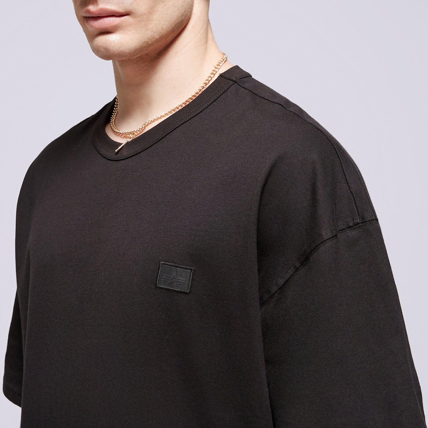 ALPHA INDUSTRIES T-SHIRT ALPHA ESSENTIALS RL T Schwarz