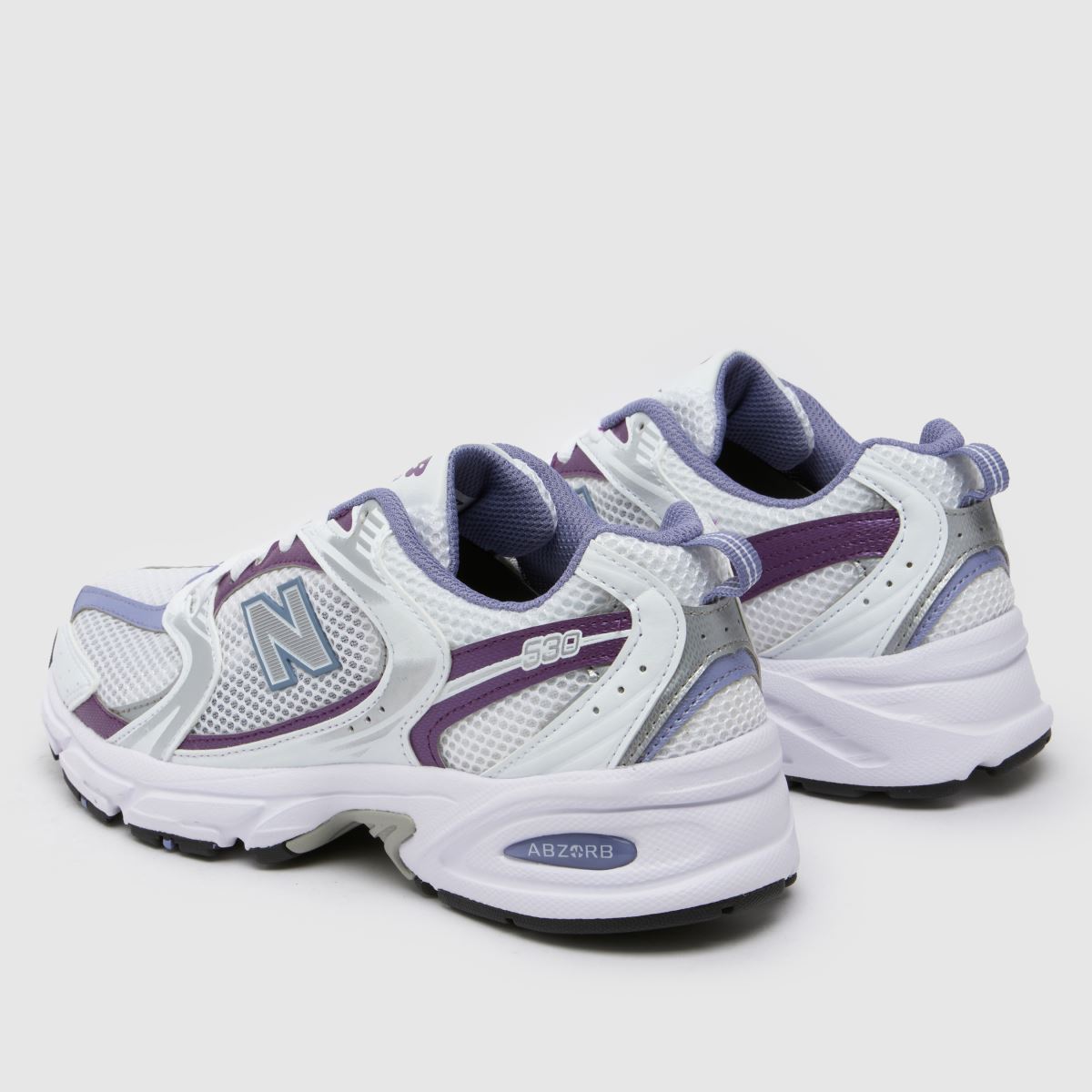 New Balance 530 träningsskor i vitt och lila