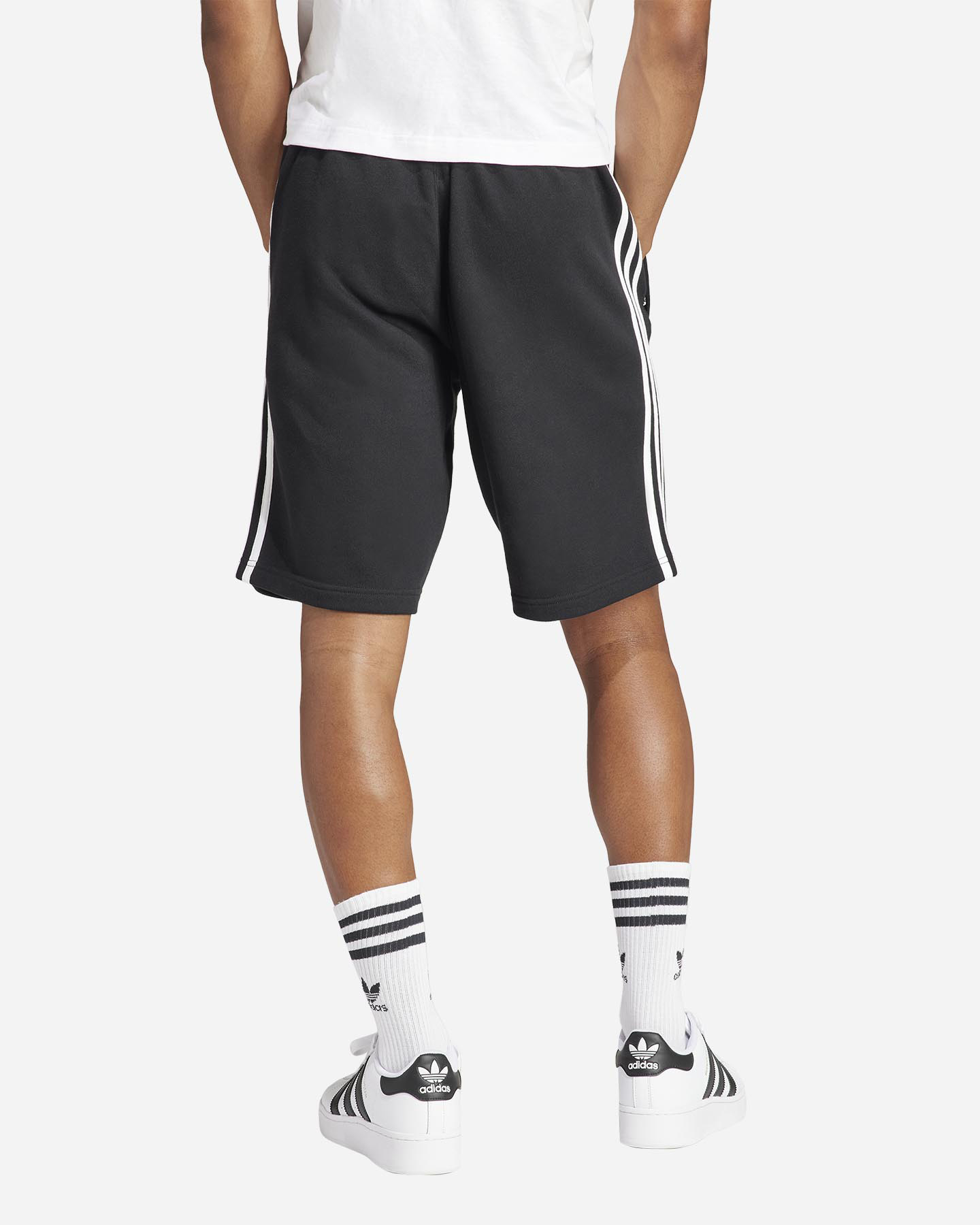 Bermudy Adidas 3-stripes M IU2337
