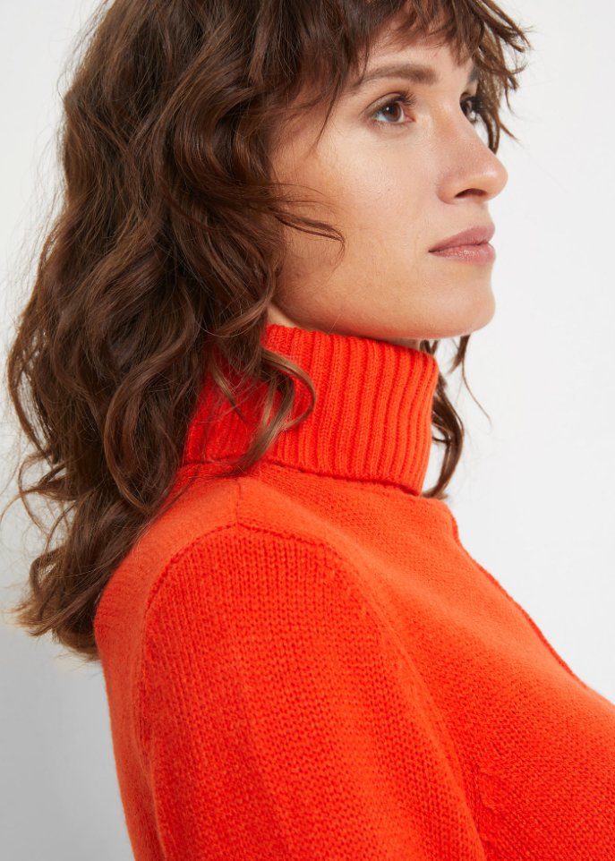 Strickkleid mit Rollkragen