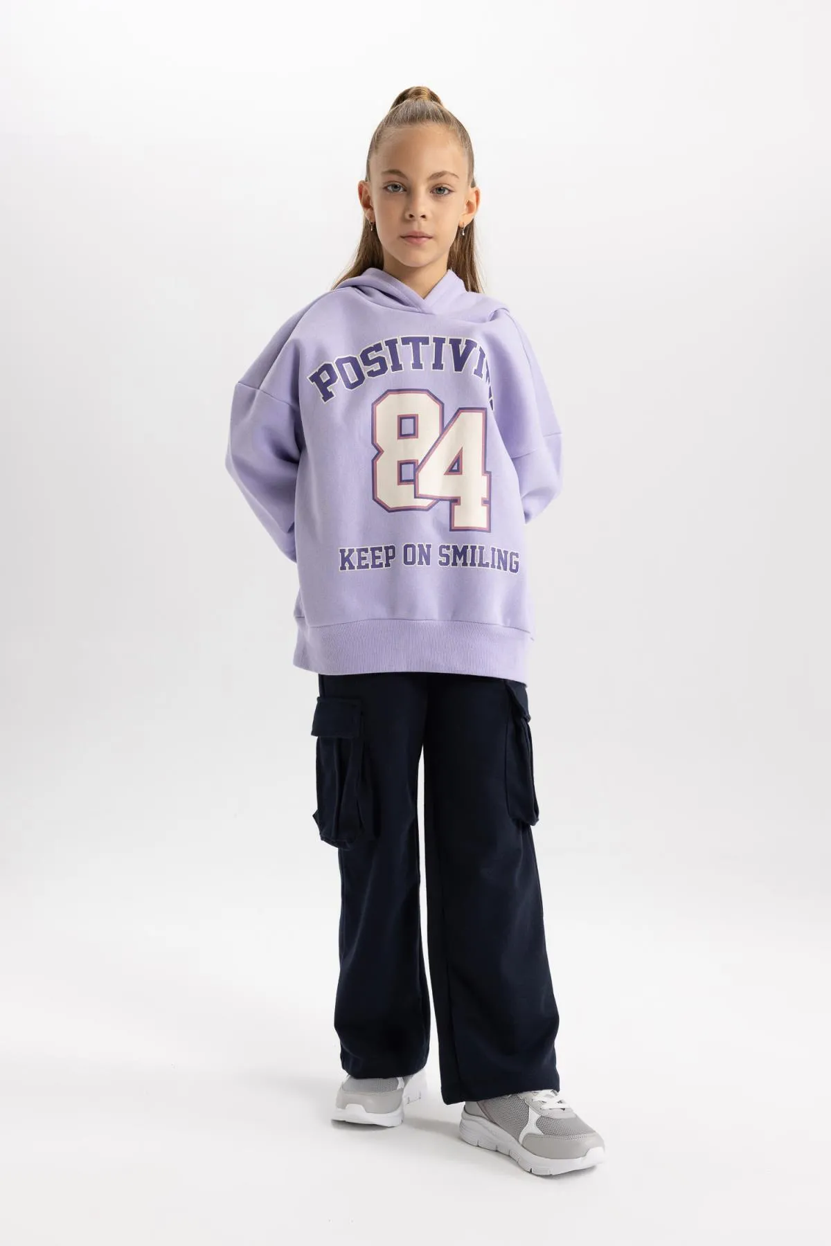 DeFacto  Dickes Kapuzen-Sweatshirt für Mädchen in Oversize-Passform mit weicher, flauschiger Innenseite