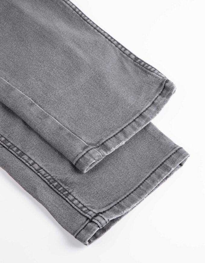 Basic Jeans - Slim Fit