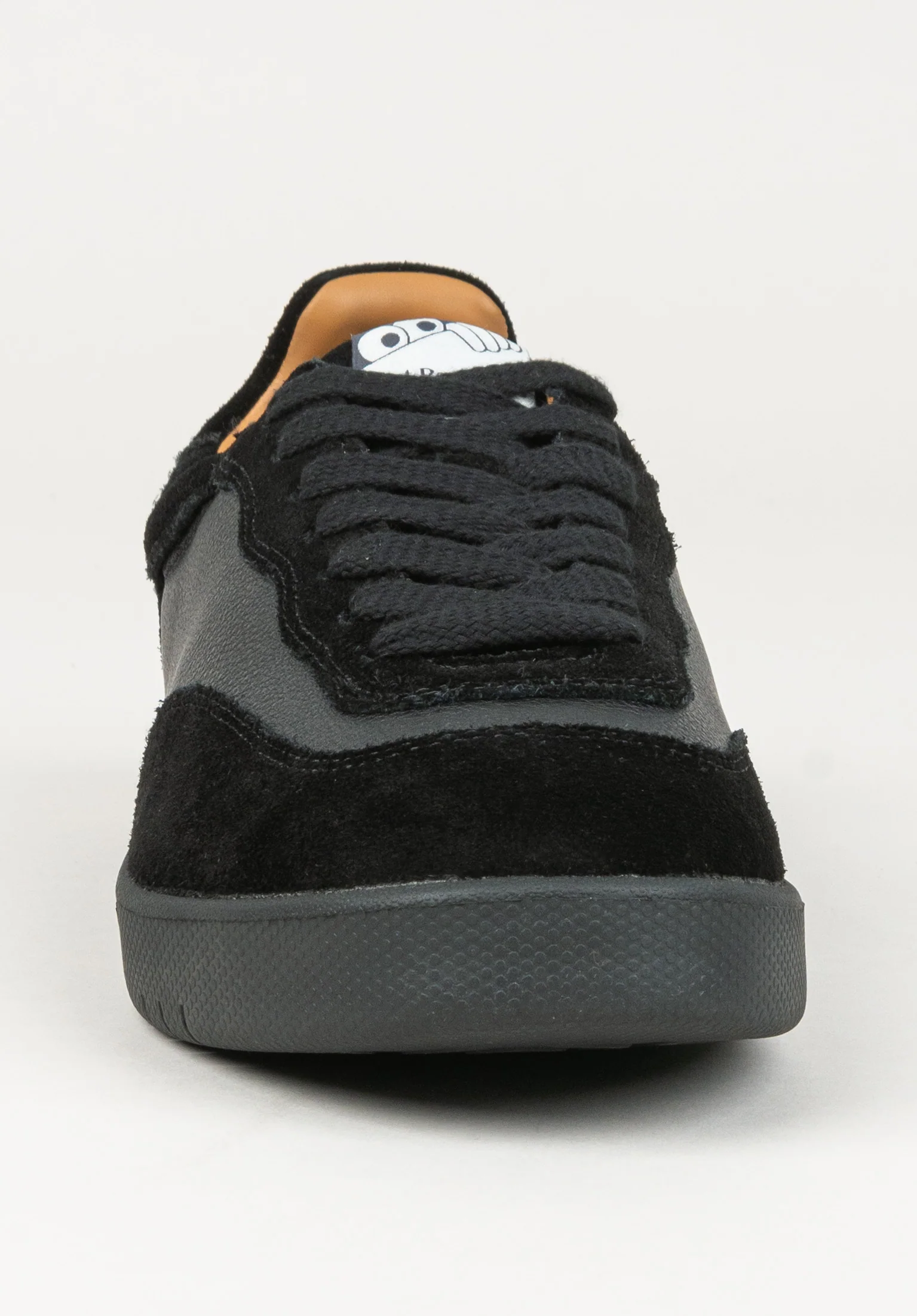 CM001 Low Suede