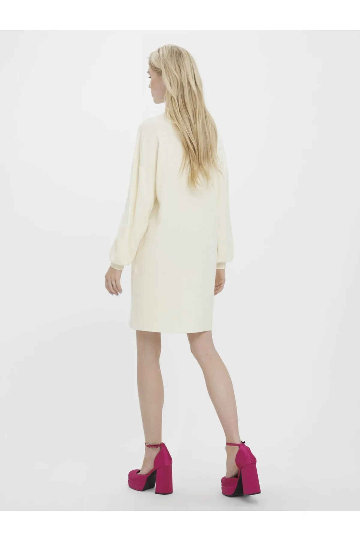 Vero Moda  Strickkleid VMNANCY LS FUNNELNECK DRESS GA BOO