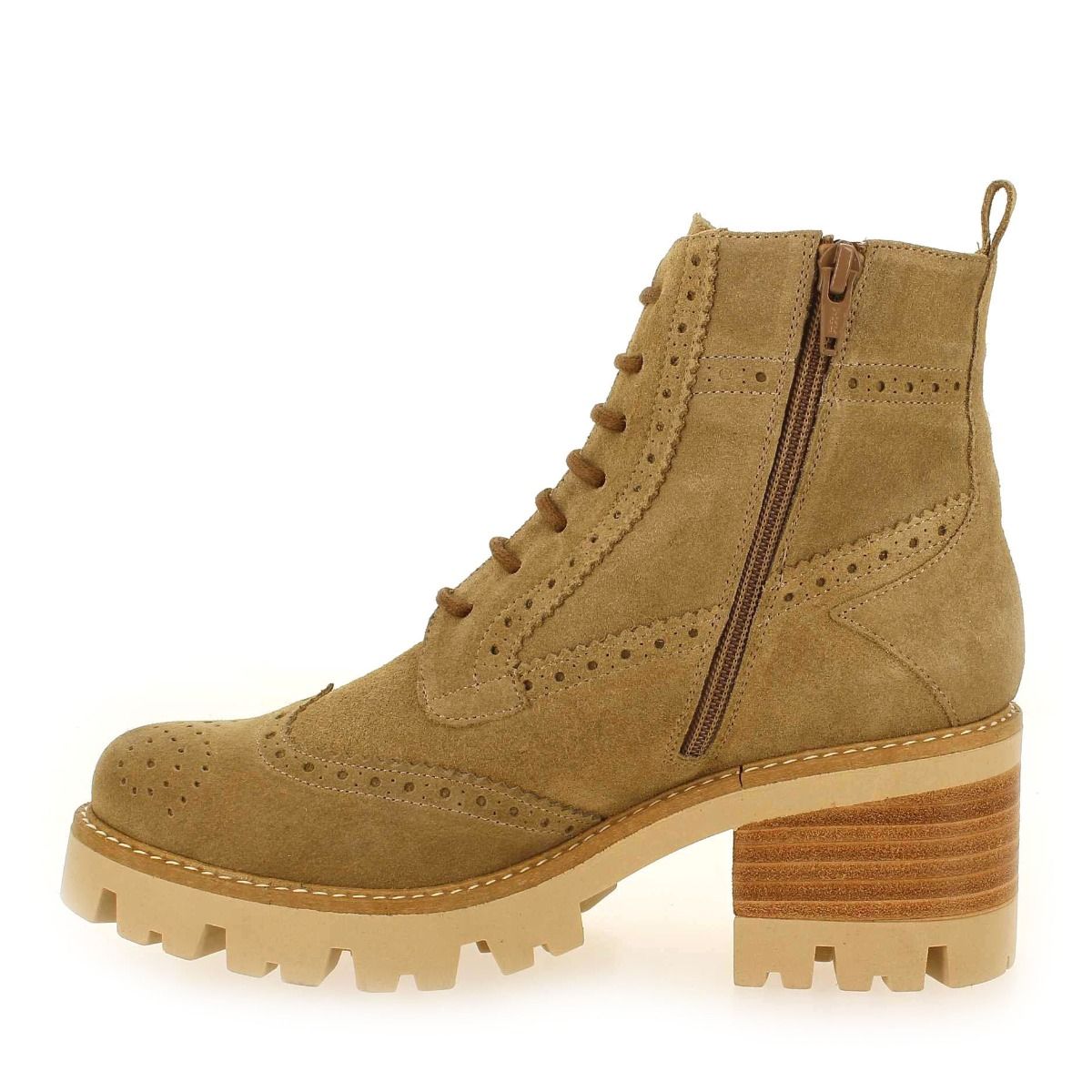 J Hay  6451 - Beige