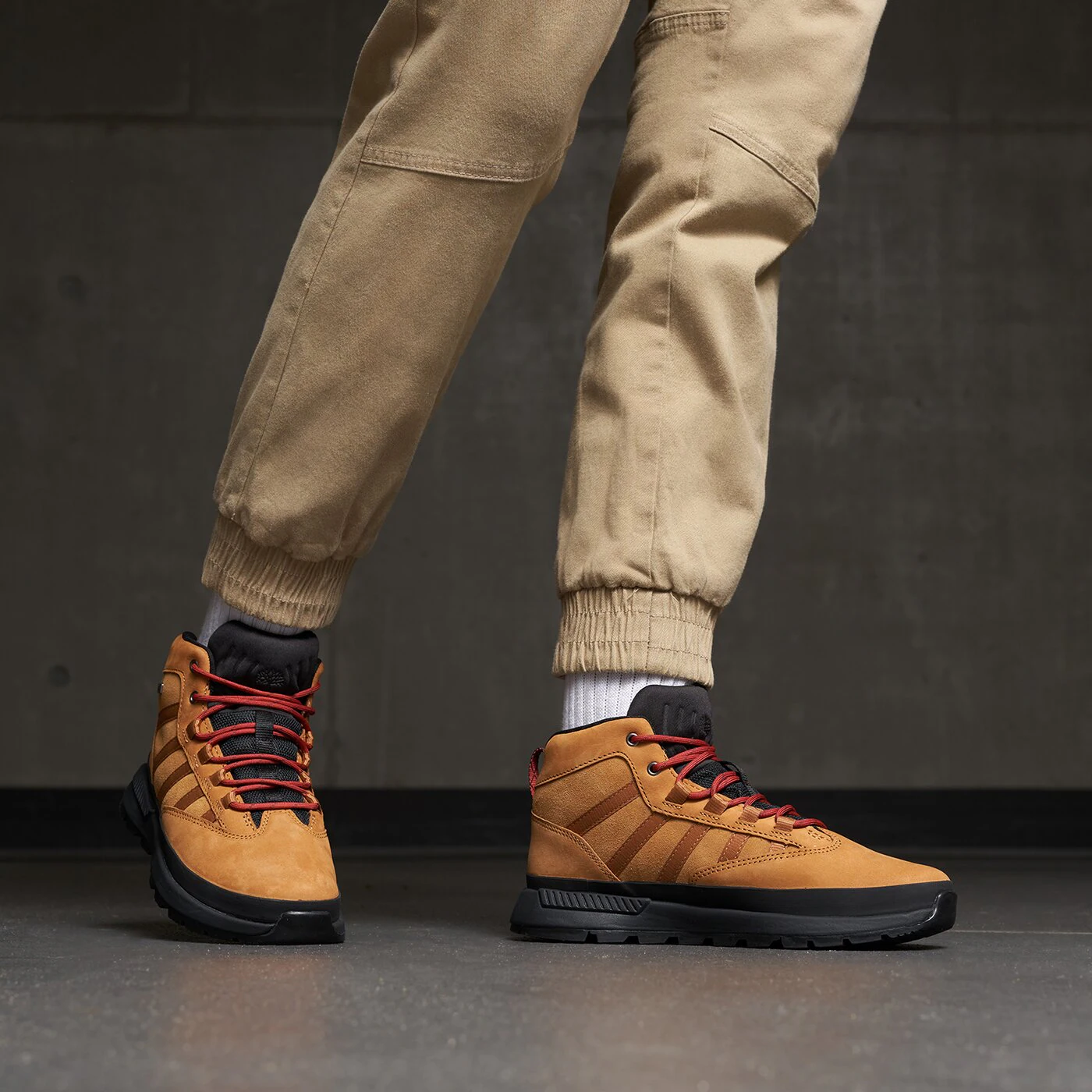 TIMBERLAND EURO TREKKER MID LEATHER Braun