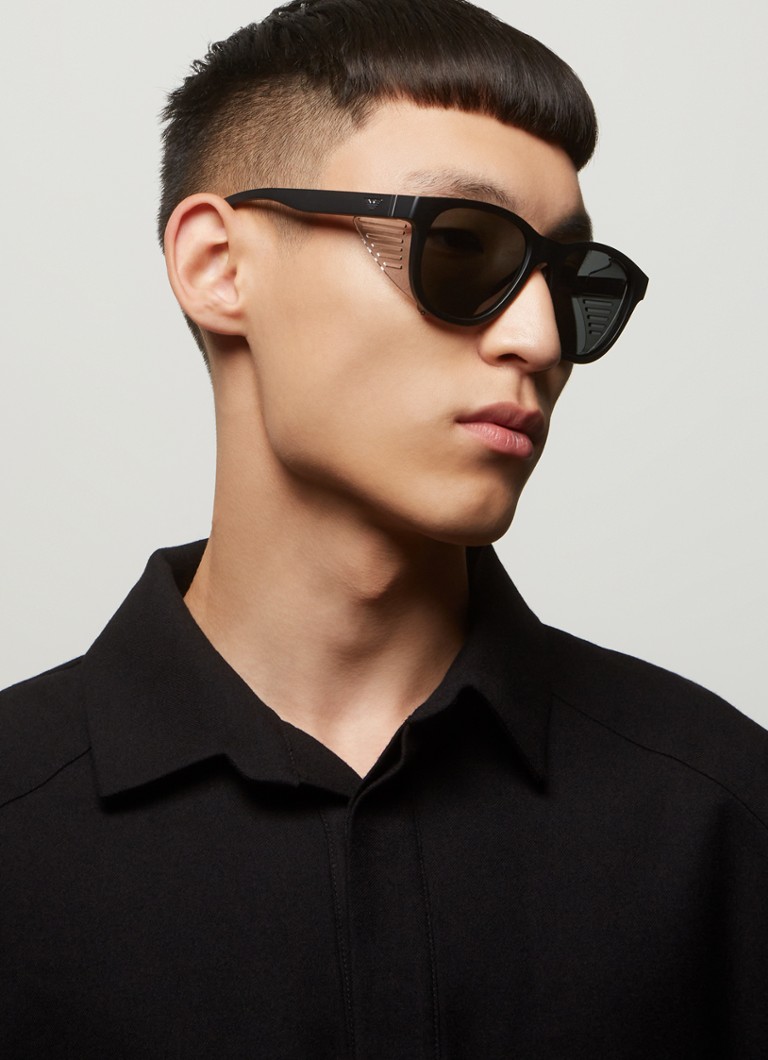 Γυαλιά ηλίου Emporio Armani EA4216U