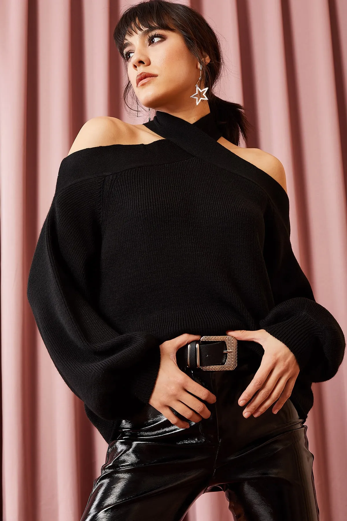 Olalook  Pullover - Schwarz - Oversized