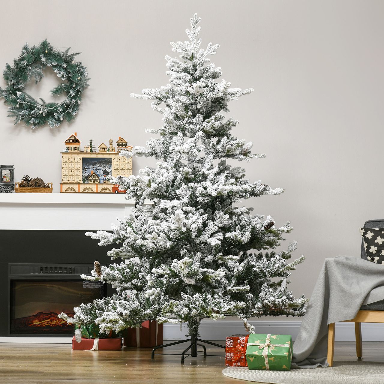 HOMCOM 1,80m Weihnachtsbaum realistisches Aussehen Kunstschnee Tannenzapfen