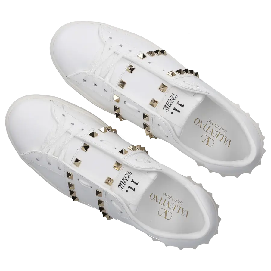 Valentino Garavani - Sneaker low ROCKSTUD UNTITLED Kalbsleder - weiß
