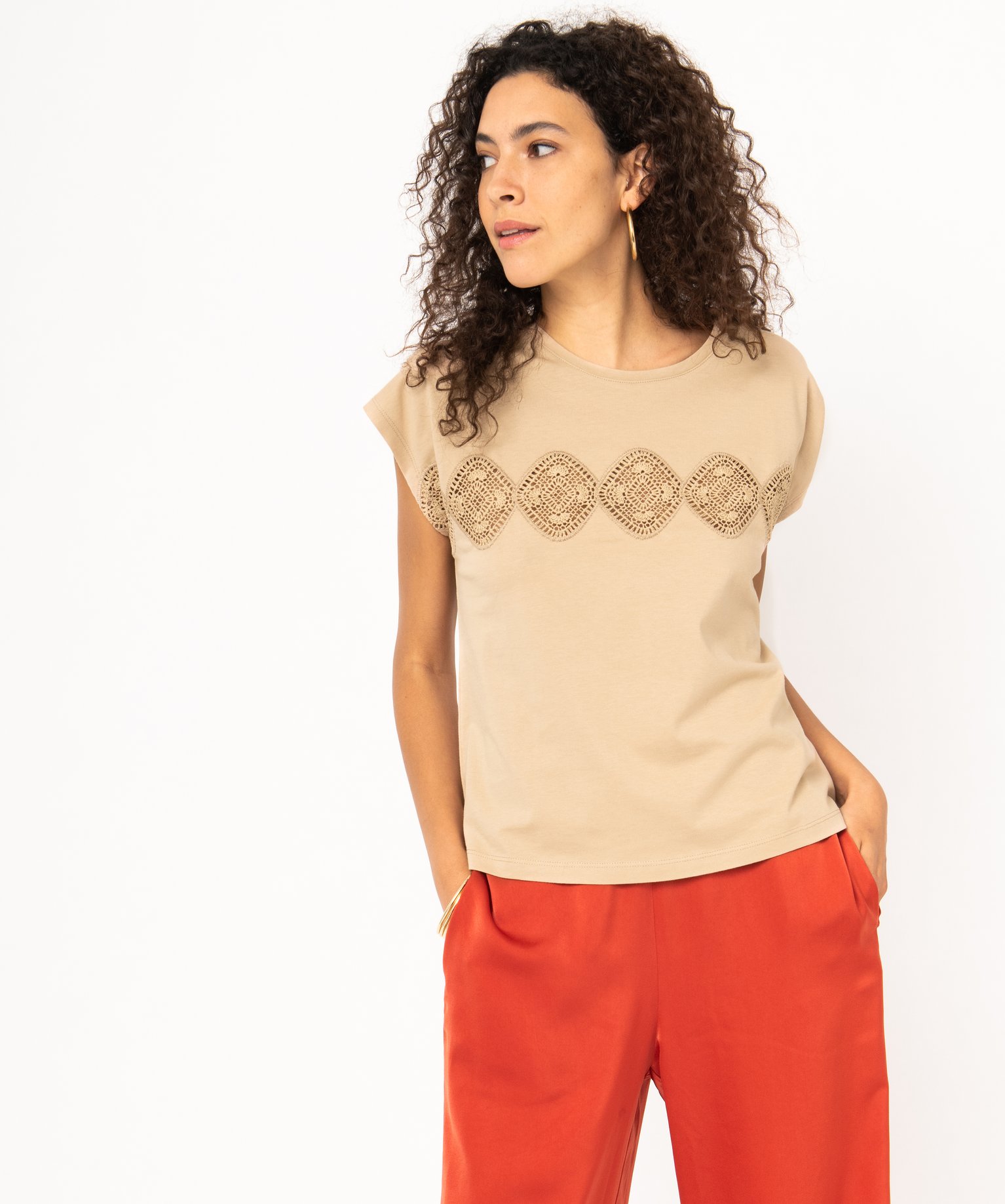 Tee-shirt sans manches avec bande brodée femme beige | GEMO